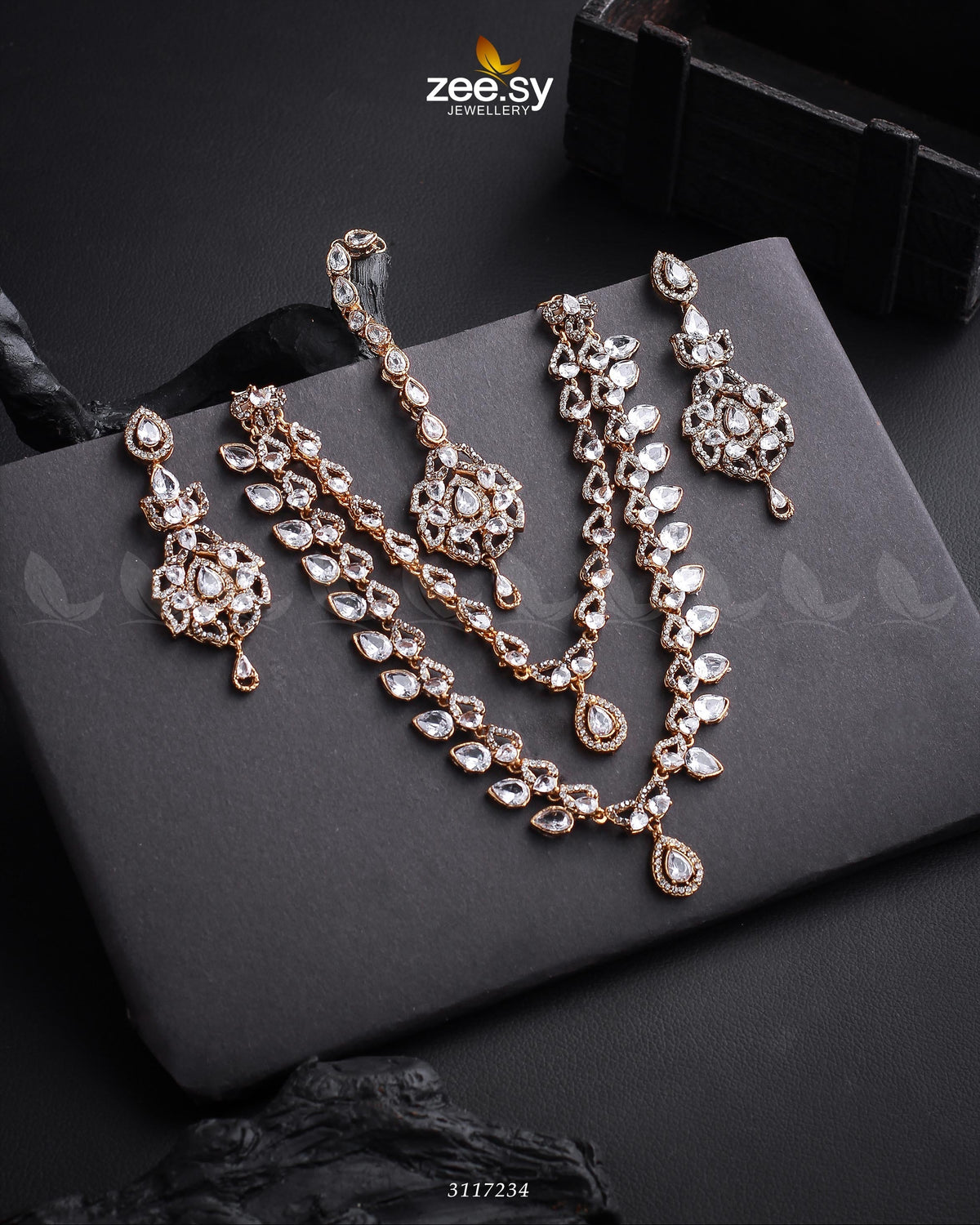 Urwa Hocane Necklace Set - House Of Hania