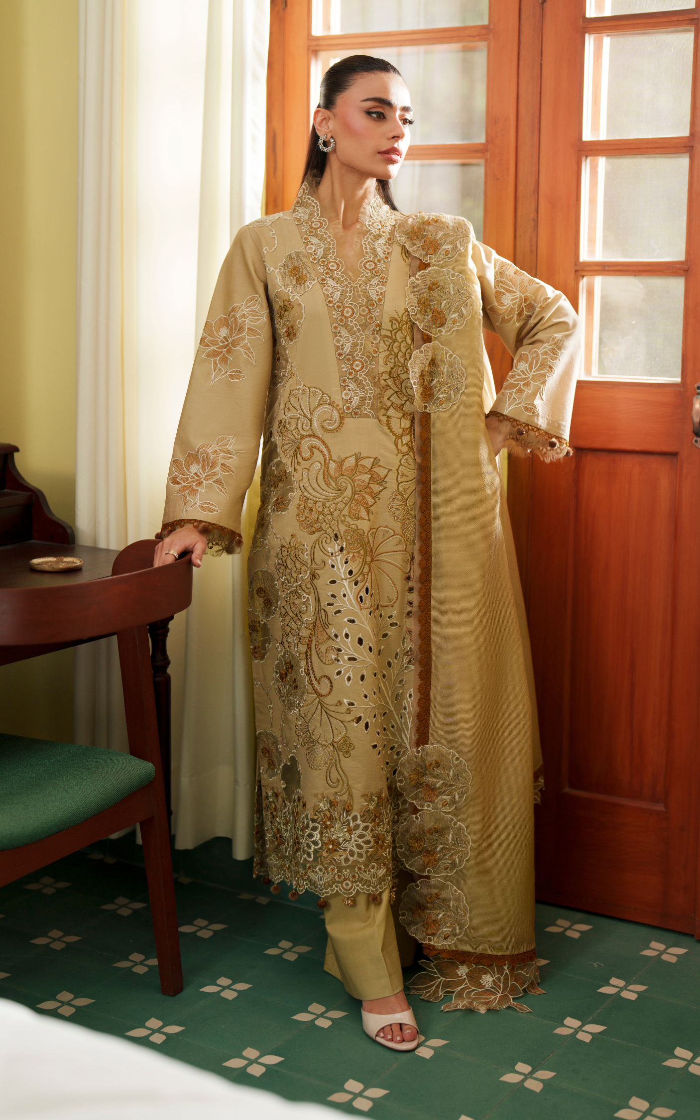 Asifa and Nabeel | Versa Luxury Lawn 26 | Urban Serenity VUL26-09 - House Of Hania