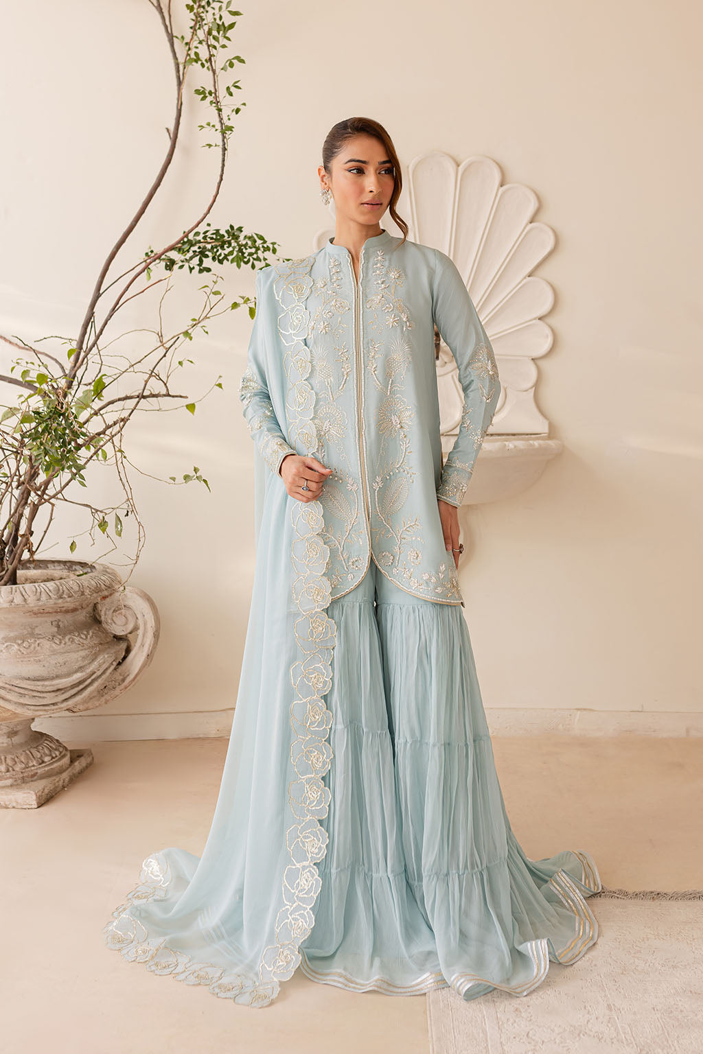 Vanya | Veranda Fromals |  VR-04 - House Of Hania