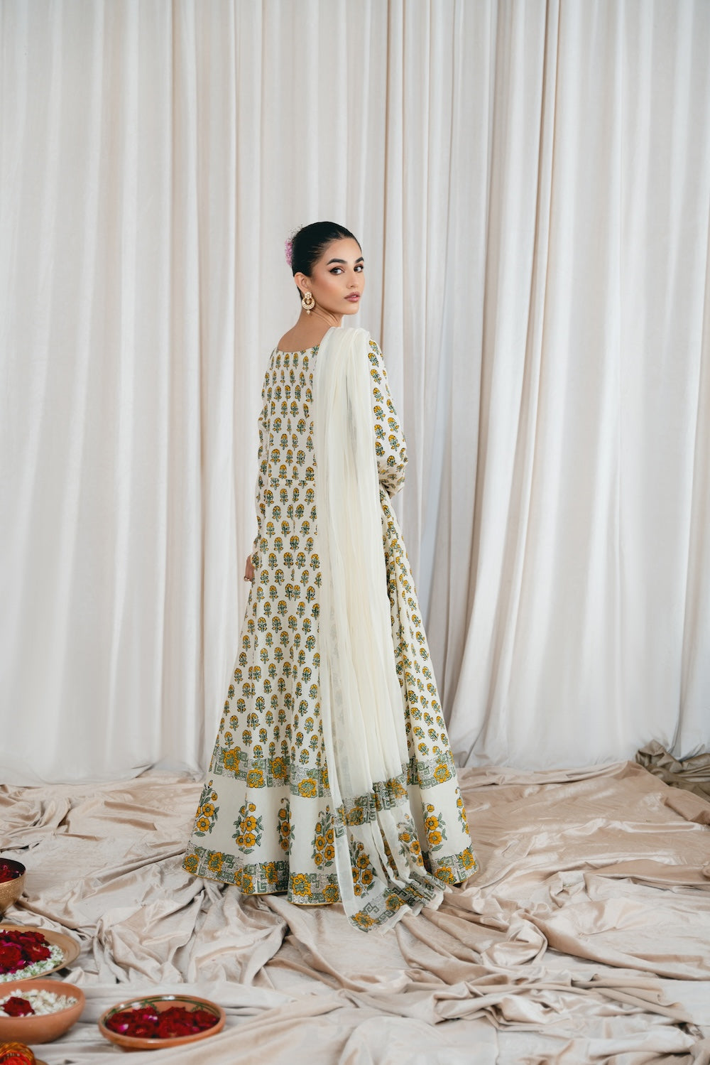 Vintage | Eid Edit 24 | Aarohi - House Of Hania