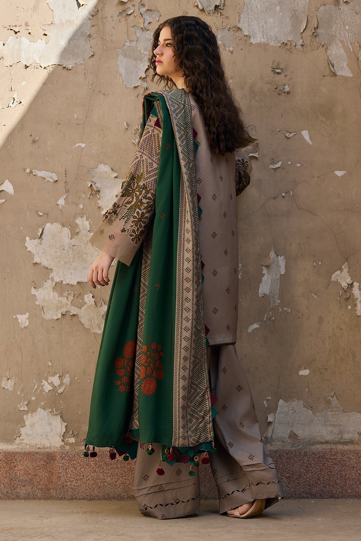 Charizma | C Prints Winter 25 | CPW5-19 - House Of Hania