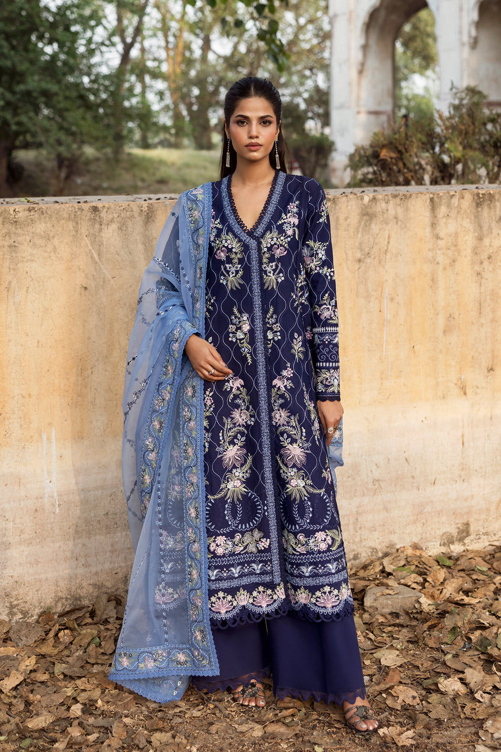 Model wearing Afrozeh Shiddat shirt & trouser set
