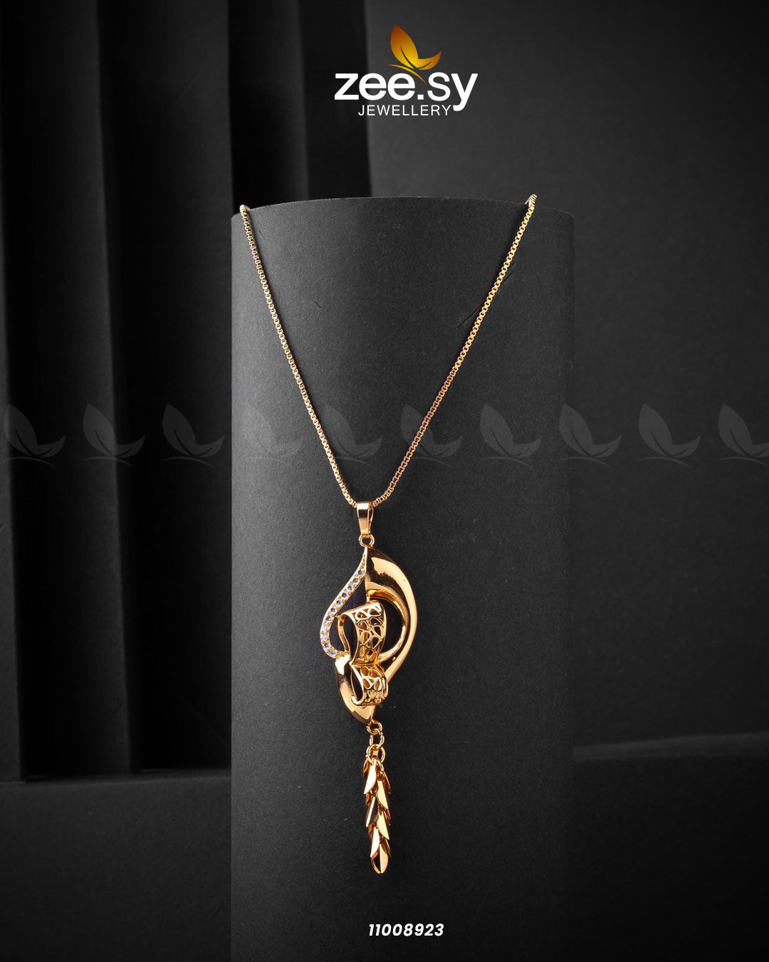Whimsical Pendant - House Of Hania