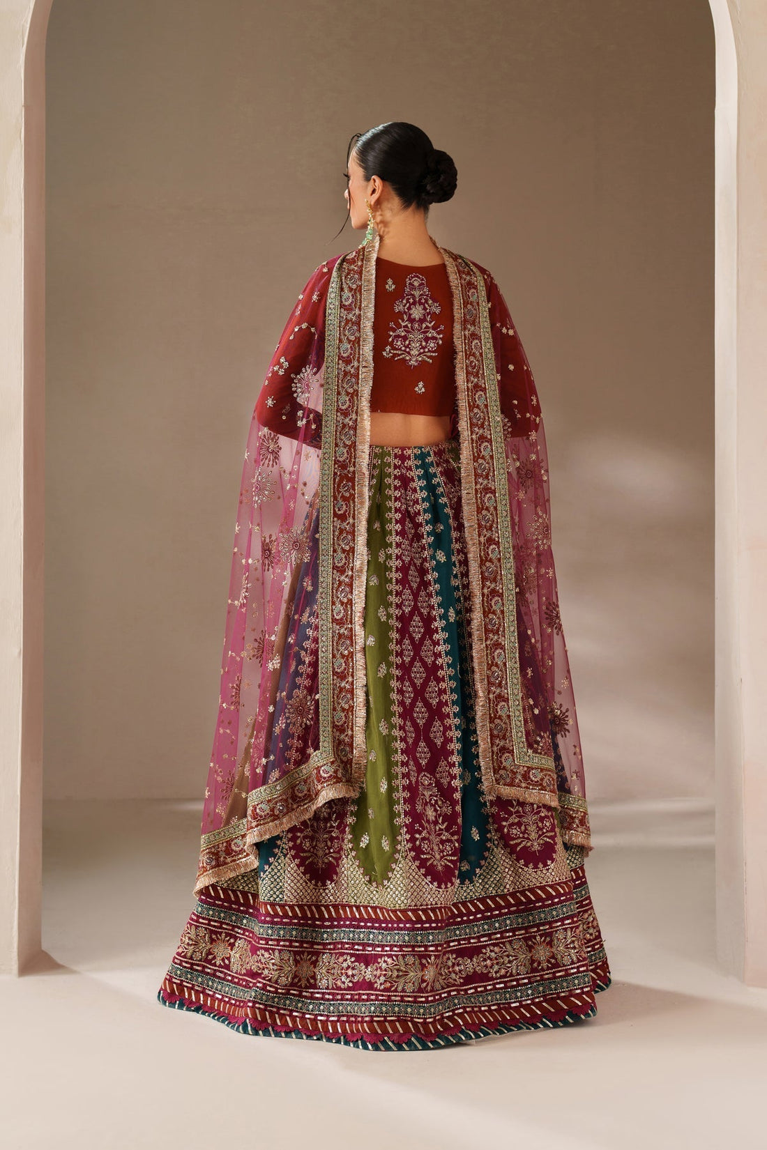 Xenia Formals | Neorah Luxury Formals | INEA - House Of Hania