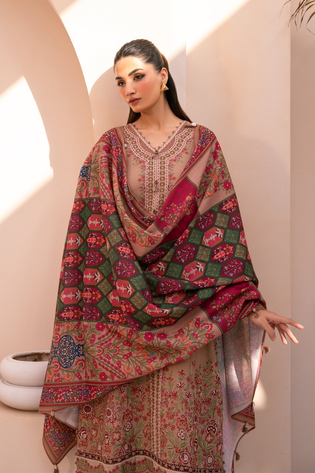 Xenia Formals | Rang e Khizan | DAFIYAH - House Of Hania