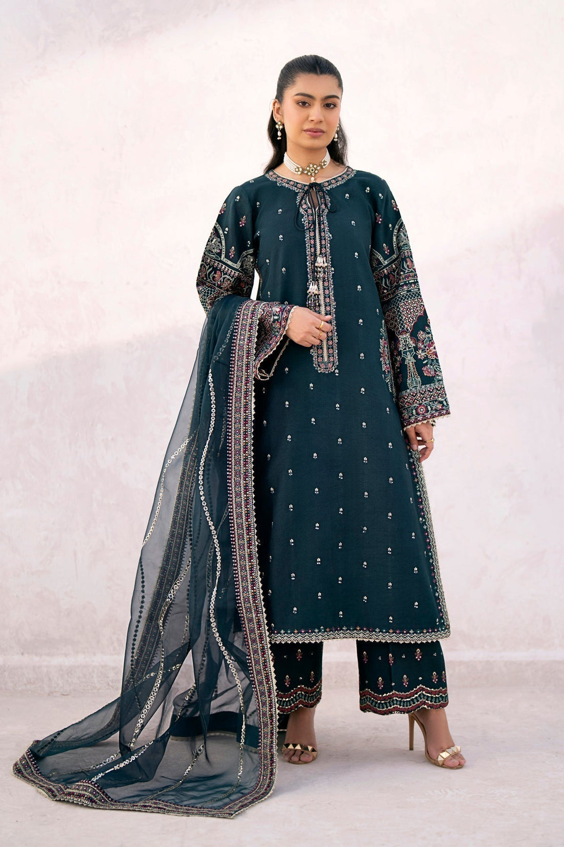 Xenia Formals | Ready to Wear Dresses | ZARQAA - House Of Hania