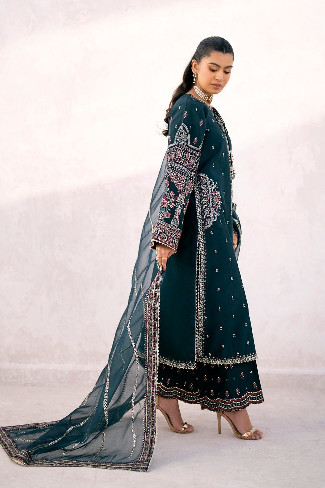 Xenia Formals | Ready to Wear Dresses | ZARQAA - House Of Hania