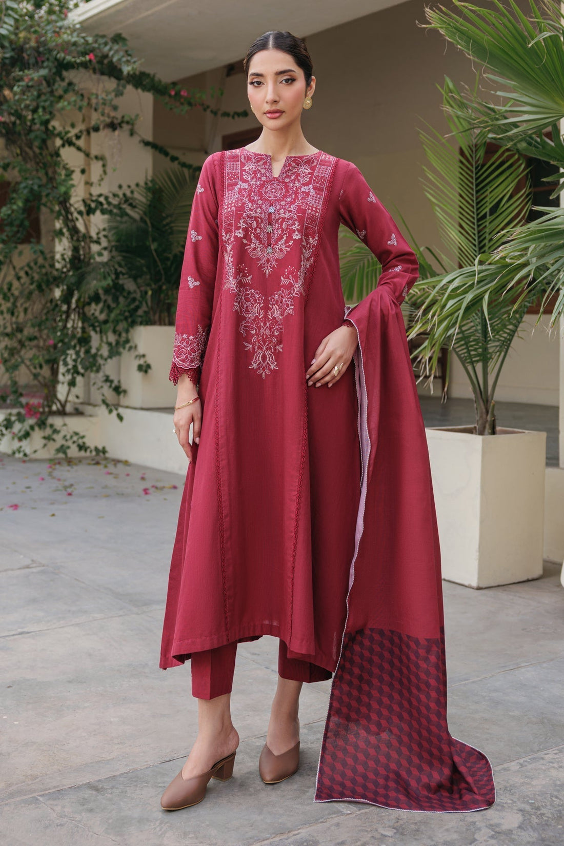 Xenia Formals | Ready to Wear | SAJEEL - House Of Hania