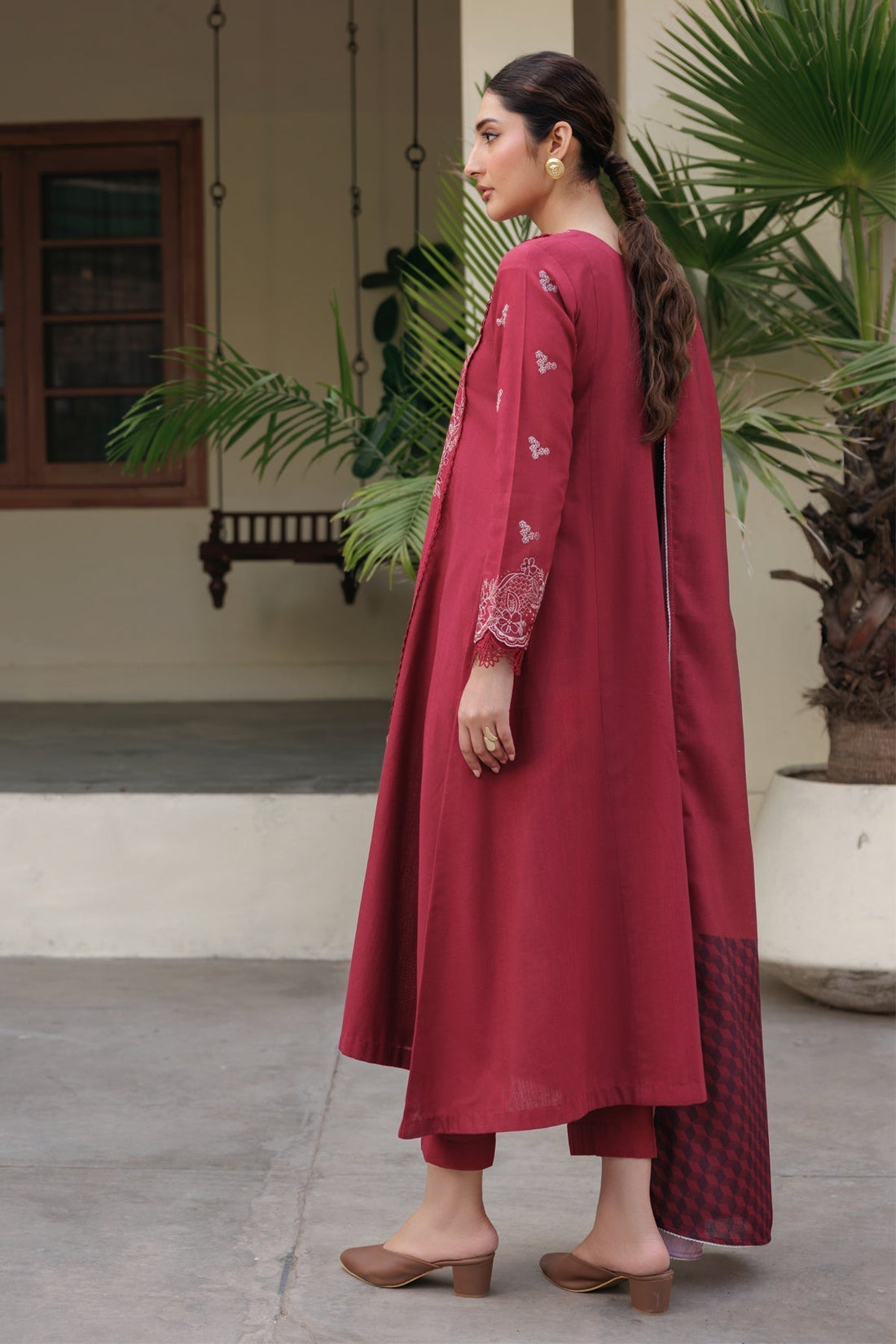 Xenia Formals | Ready to Wear | SAJEEL - House Of Hania