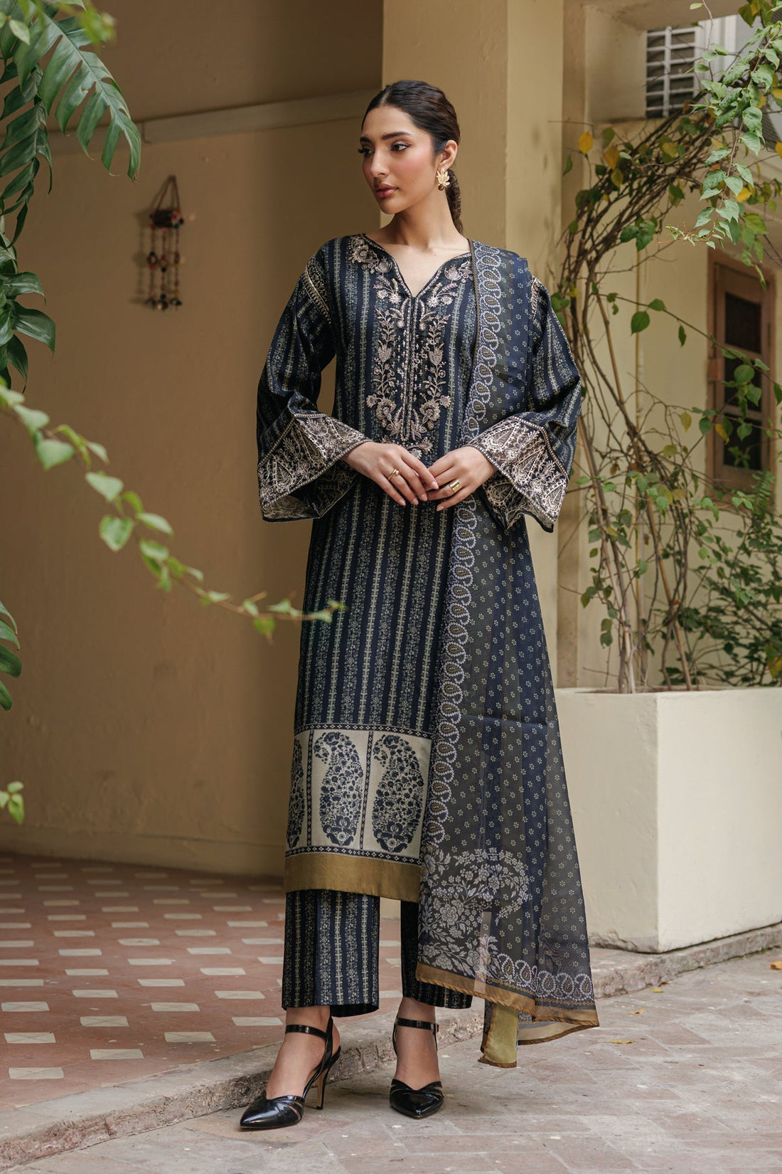 Xenia Formals | Winter Slub 25 | SKYE - House Of Hania