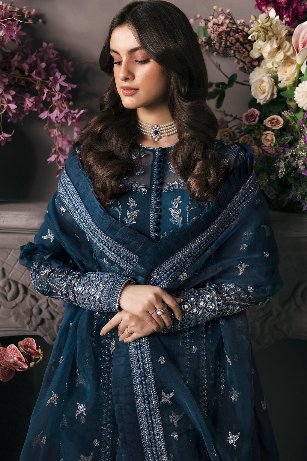 Yale - House Of Hania
