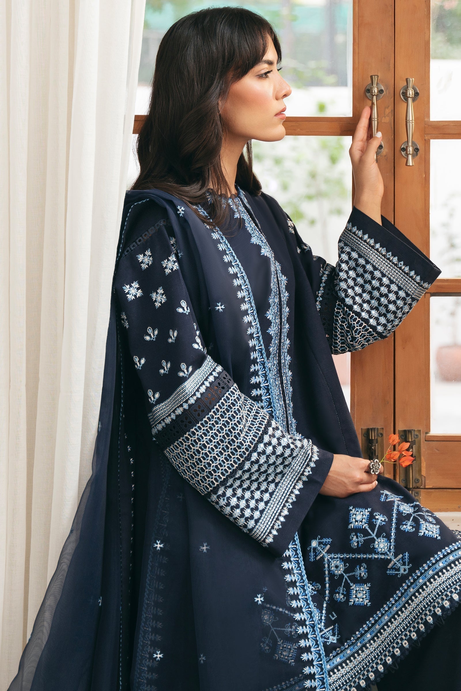 Zaha | Aangan Ready to Wear | ROSHAN (ZRW-20907) - House Of Hania