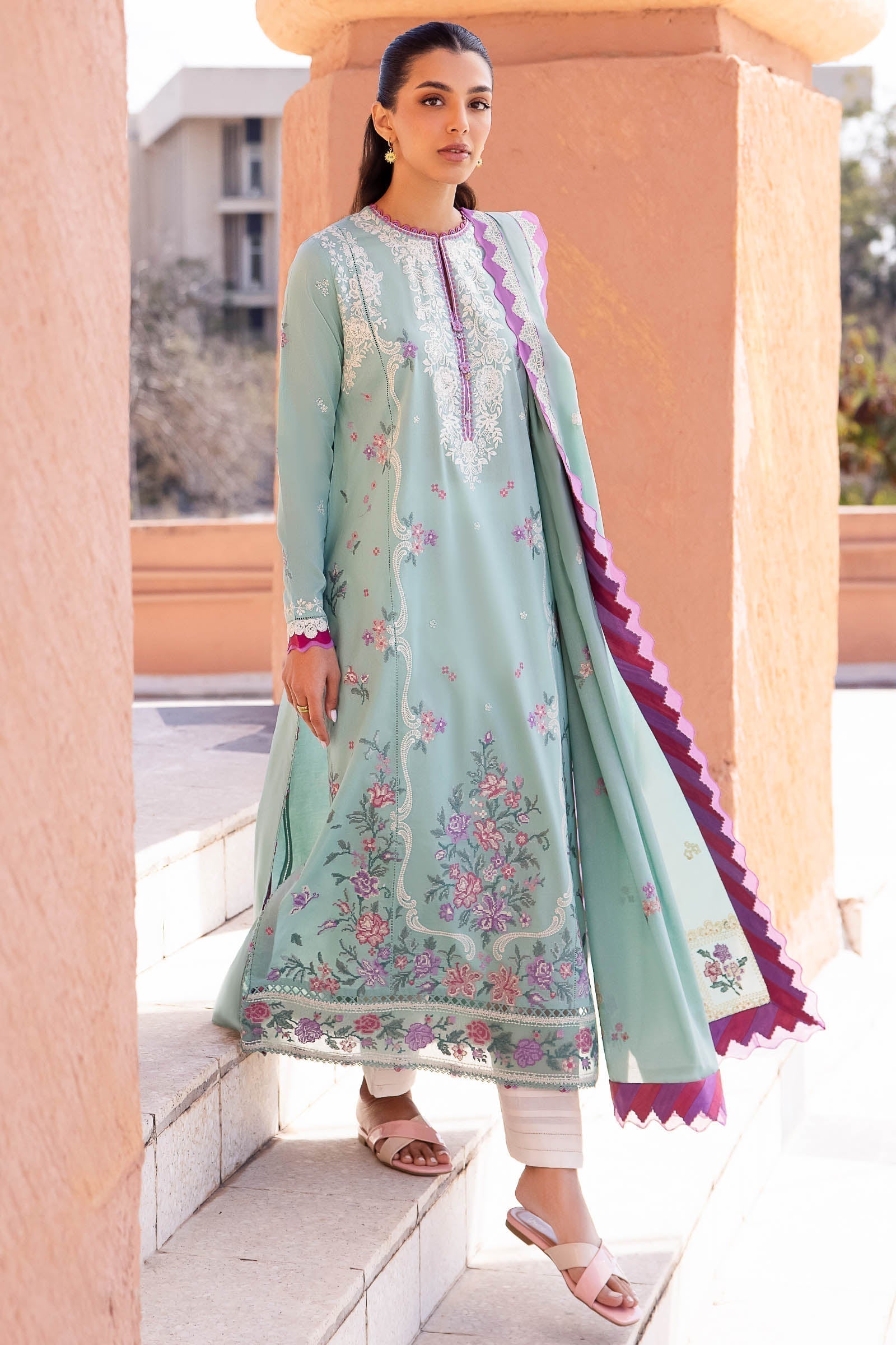 Zaha | Lawn 24 | LARMINA (ZL24-02 A) - House Of Hania