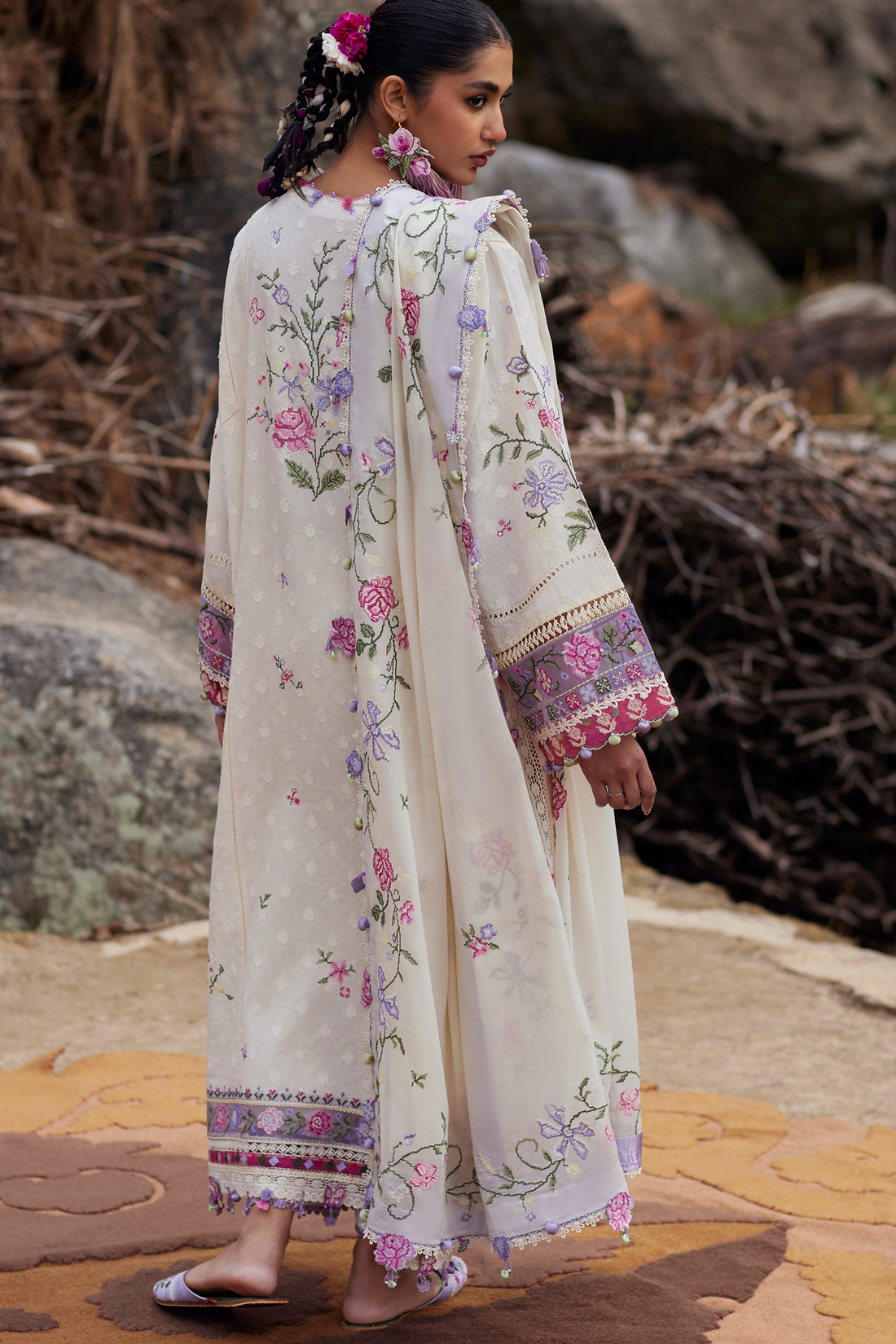 Zaha | Lawn 26 | HUĀ YÙN 花韵 (ZL26-03 A) - House Of Hania