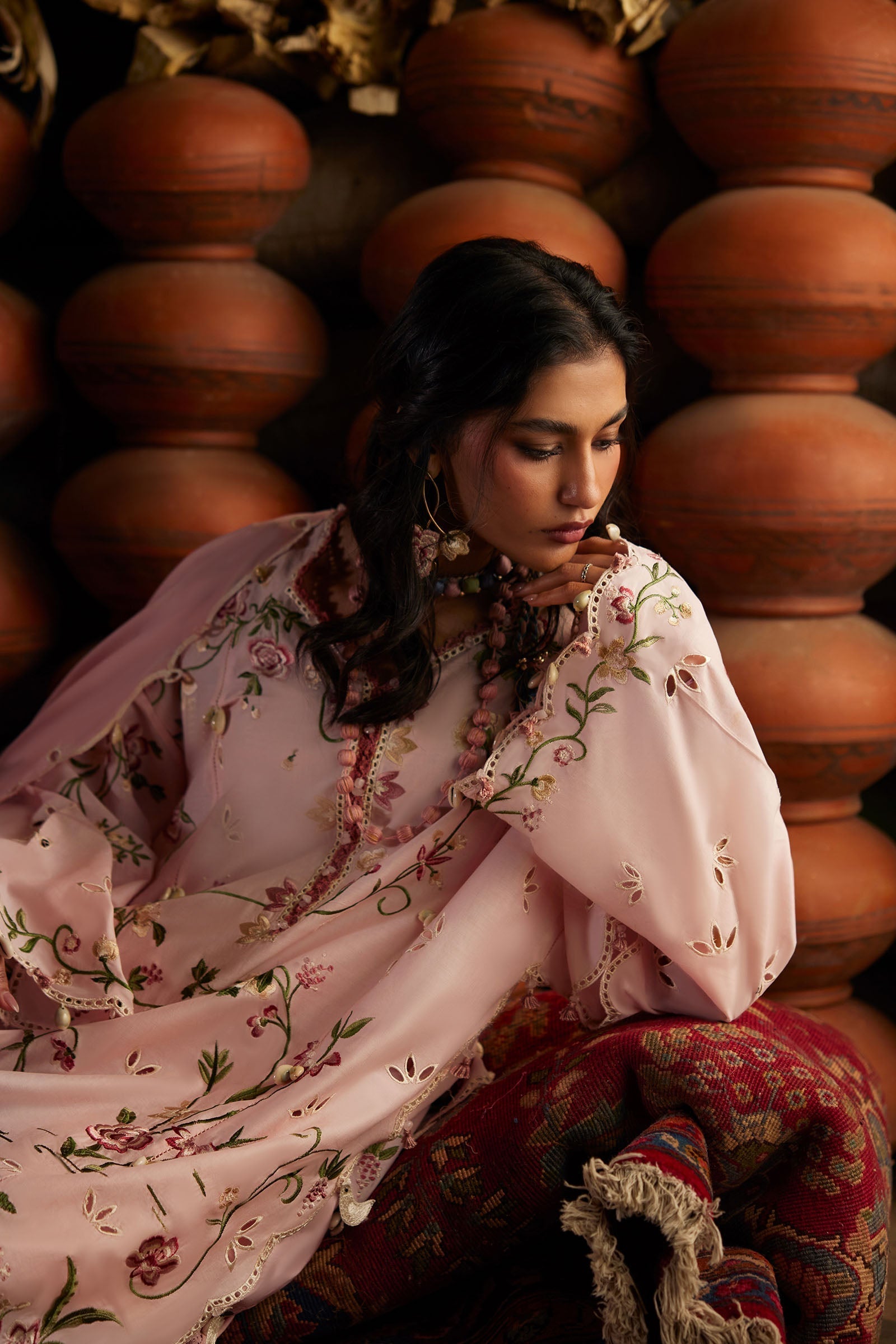 Zaha | Lawn 26 | JIĀYĪN 嘉音 (ZL26-04 A) - House Of Hania