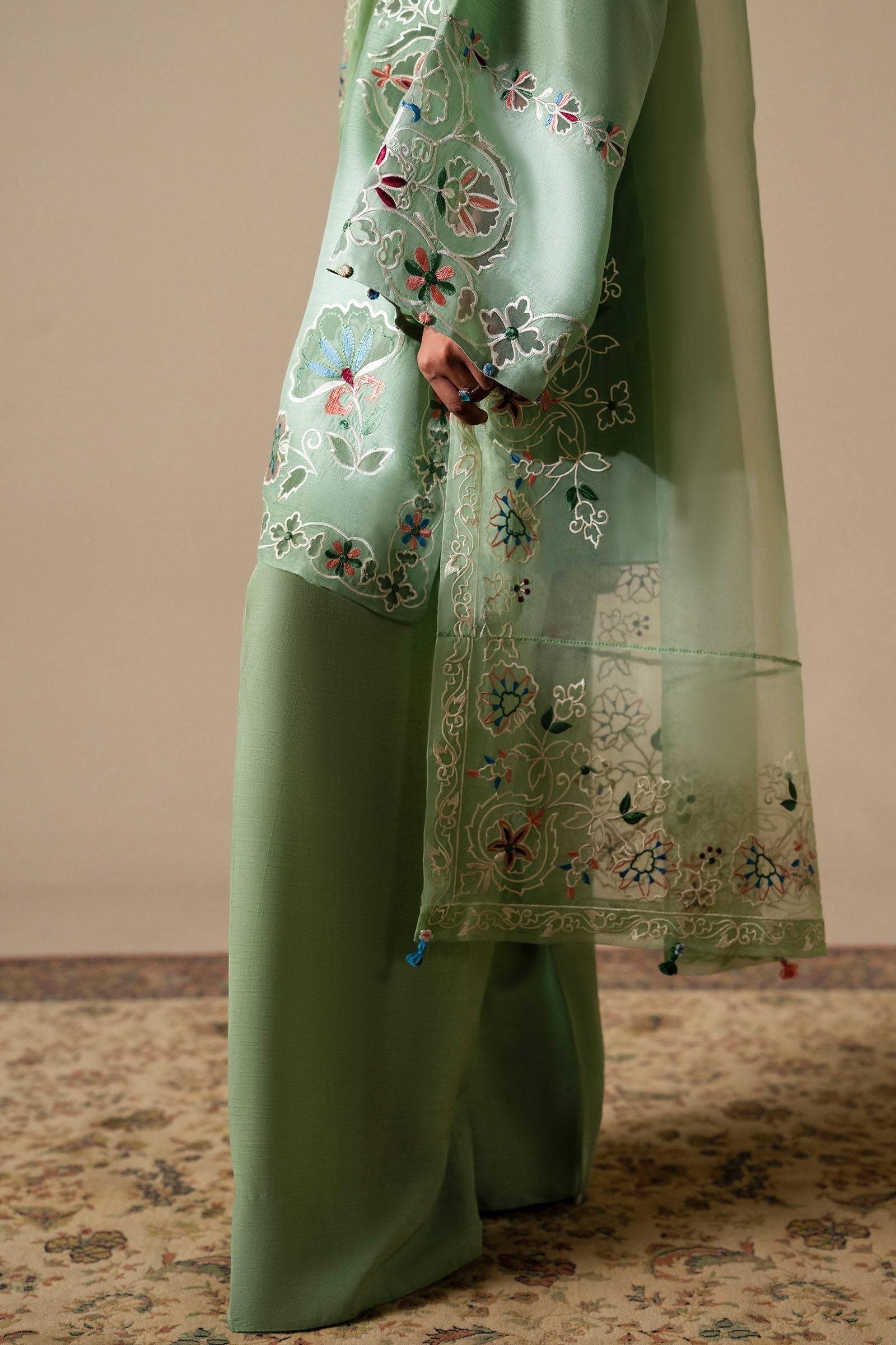 Zaha | Serae Pret | CAELINA - House Of Hania