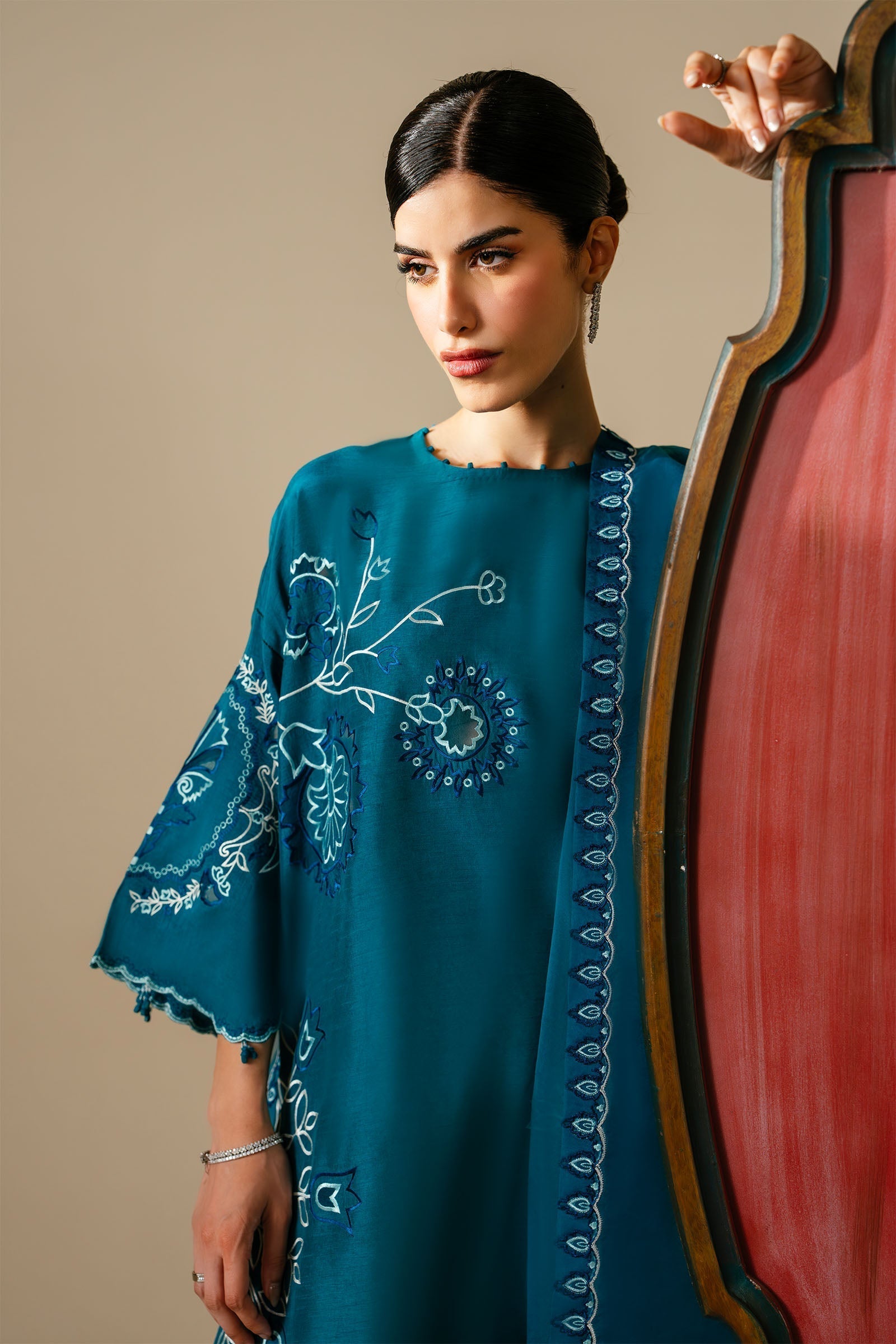 Zaha | Serae Pret | SELVIANNE - House Of Hania