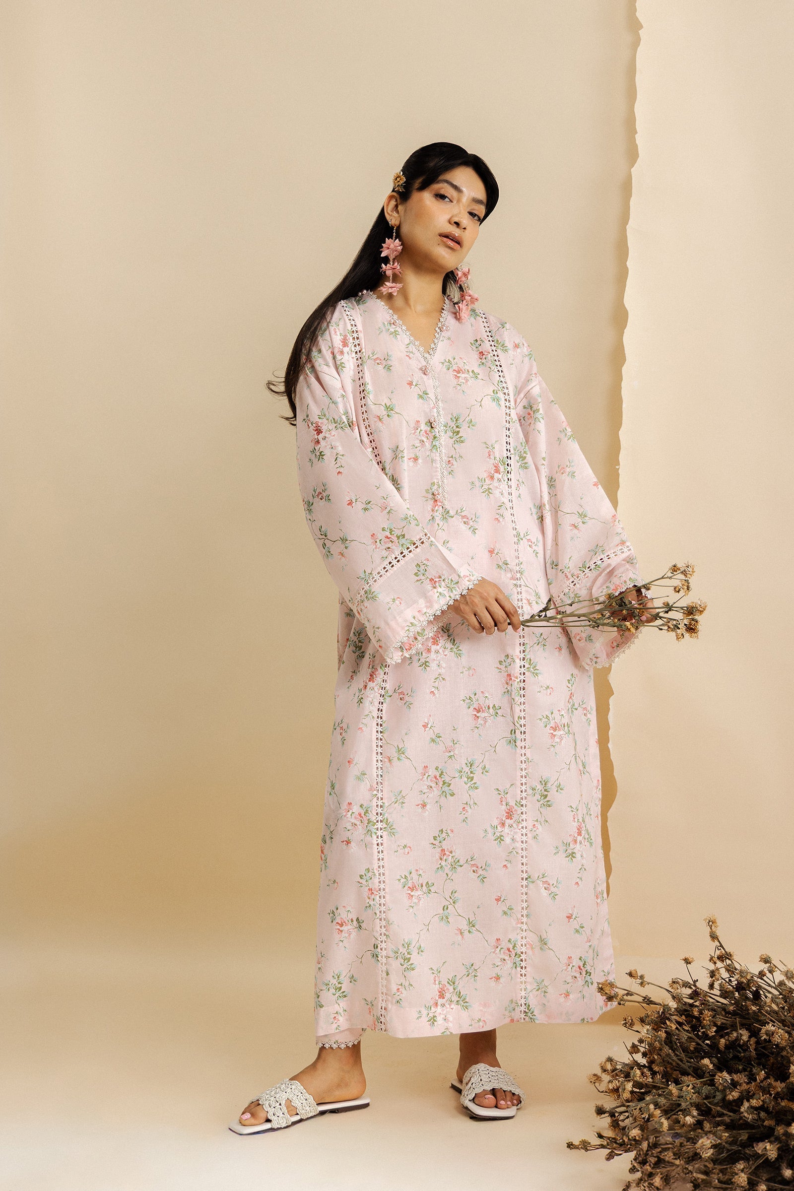 Zaha | The Spring In My Step | MALLOW - House Of Hania