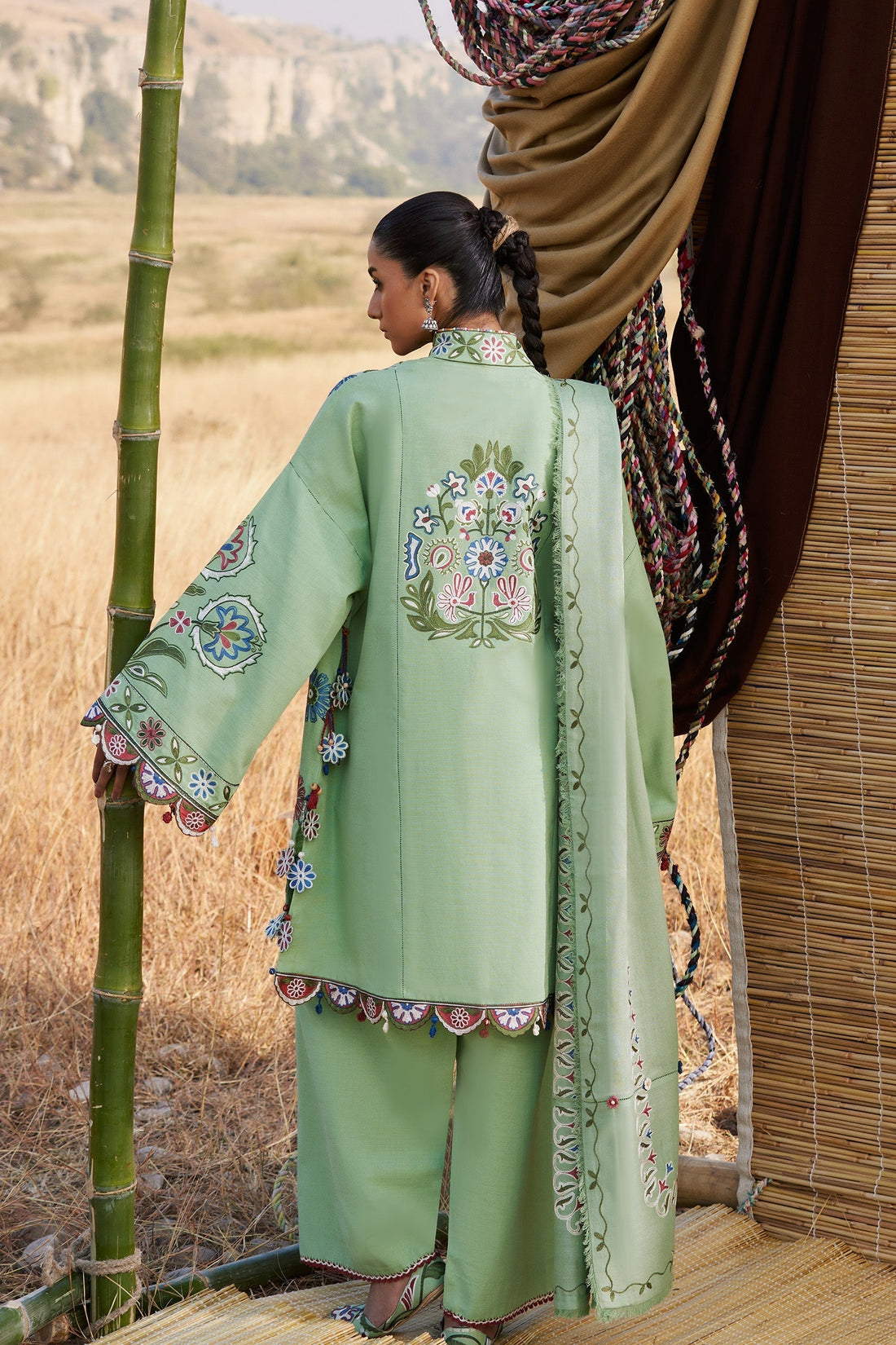 Zaha | Winter 25 | NARMEEN (ZW25-03) - House Of Hania