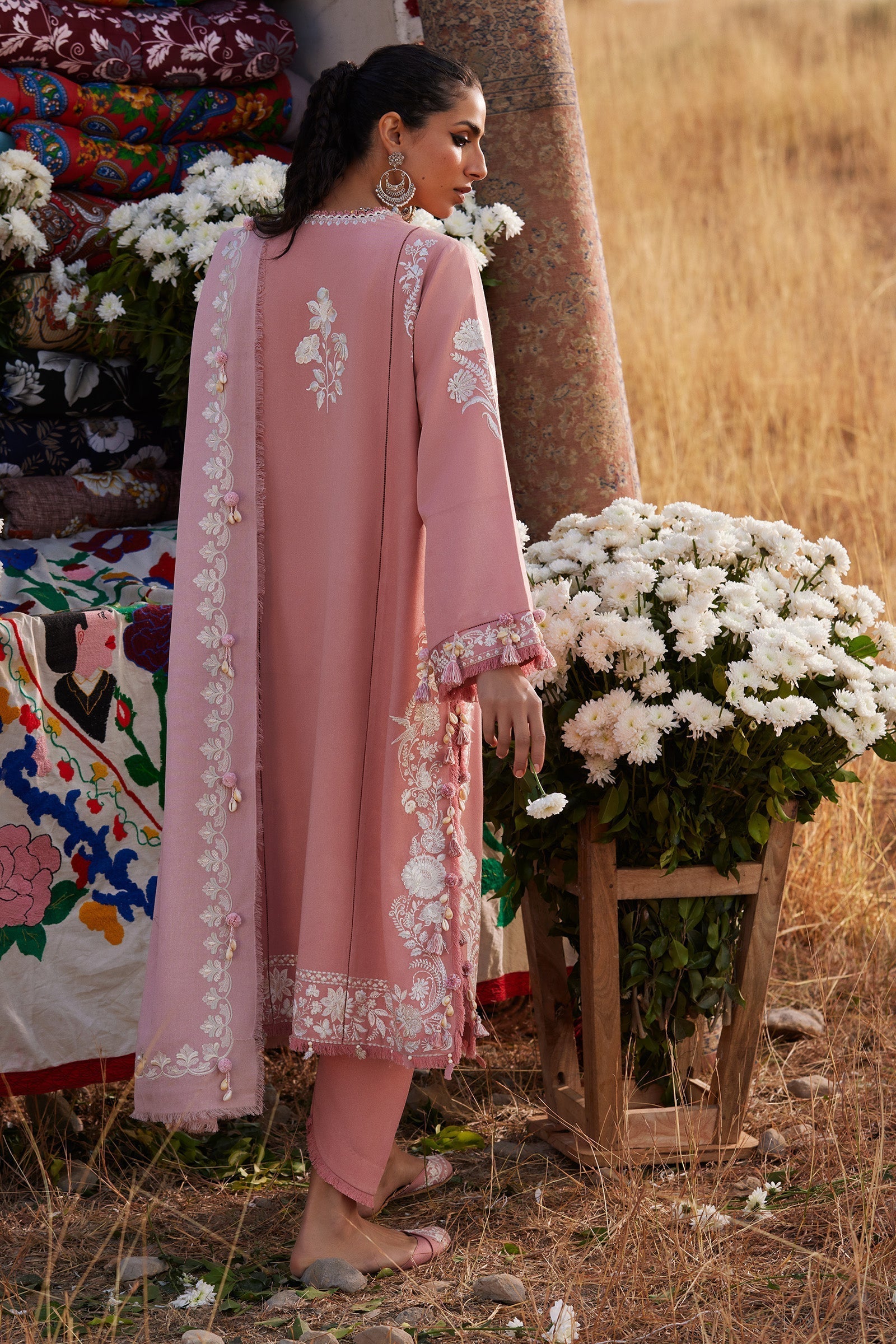 Zaha | Winter 25 | NIRA (ZW25-05) - House Of Hania