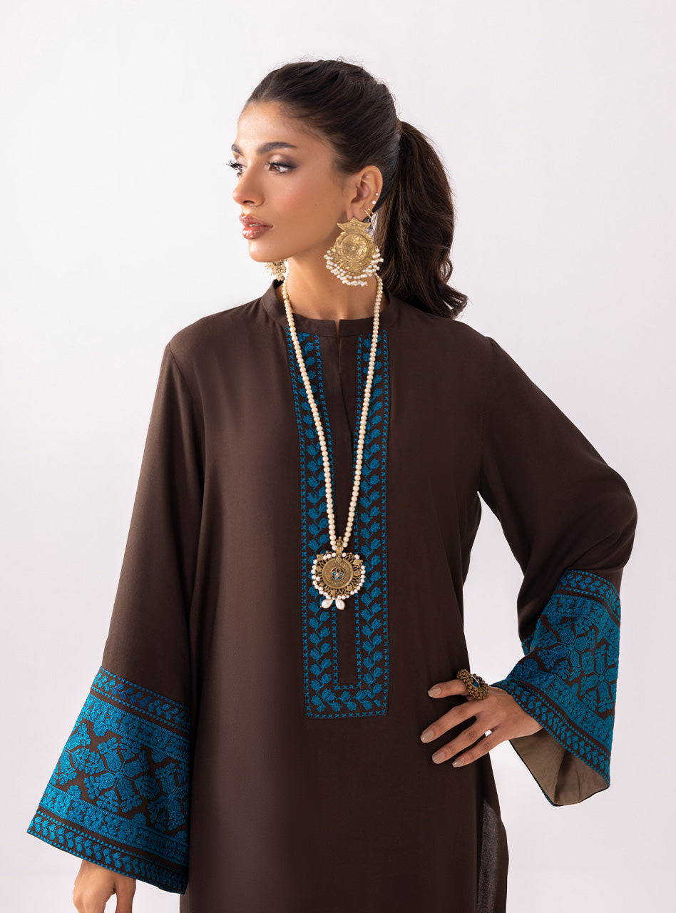 Zainab Chottani | Aara Casual Pret | Dark Chrome - House Of Hania