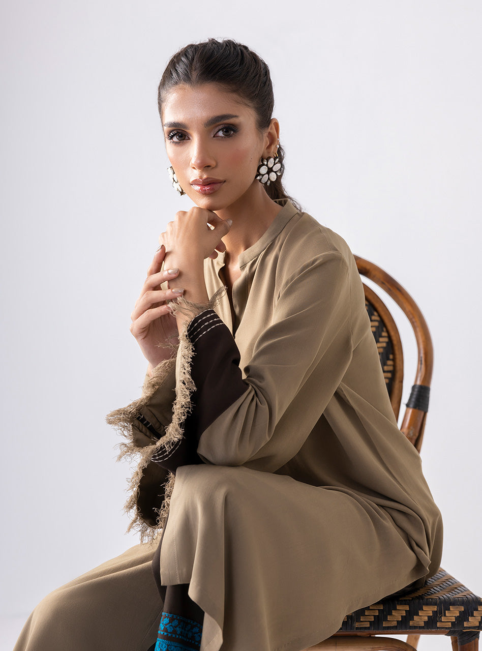 Zainab Chottani | Aara Casual Pret |  Rusty Rave - House Of Hania