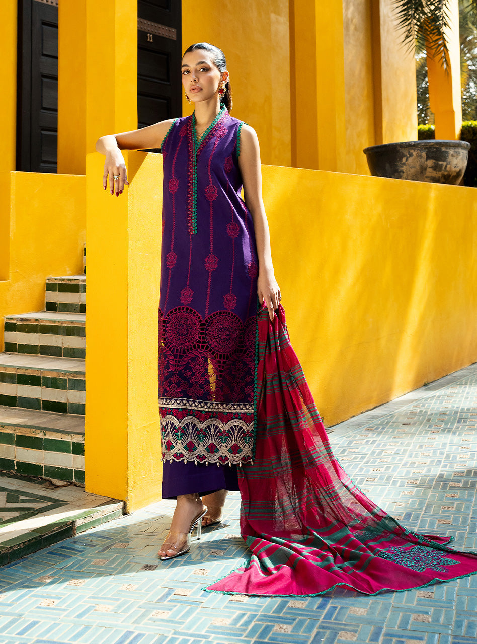 Zainab Chottani | Chikankari 25 | Zynah - 1B - House Of Hania