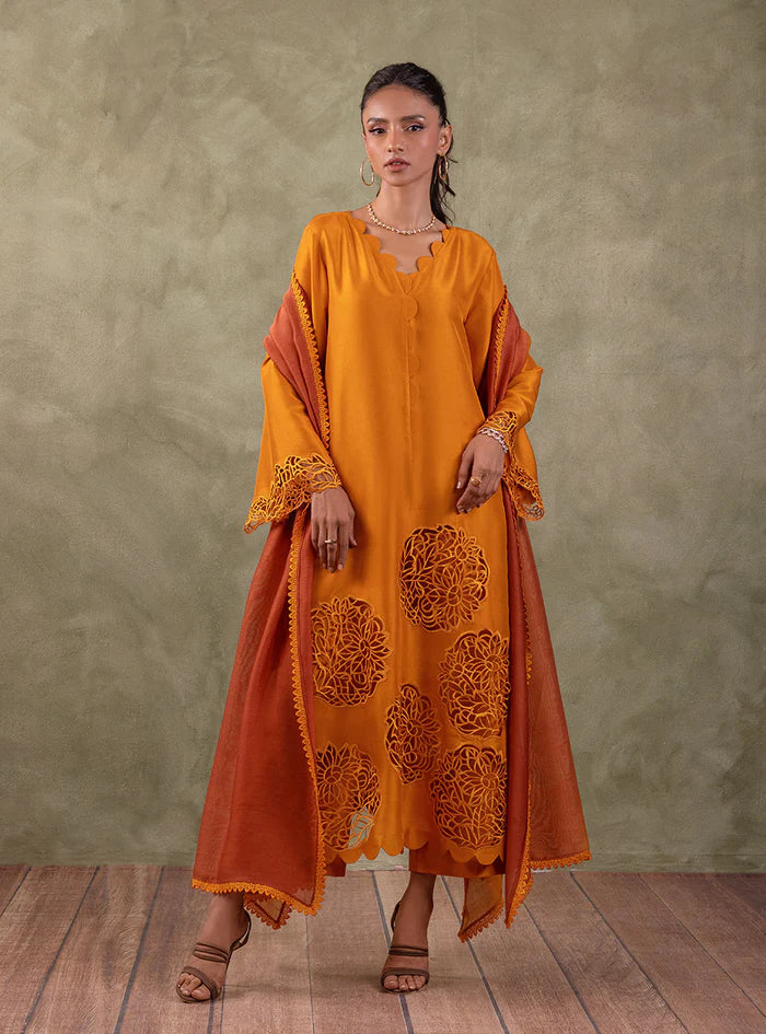 Zainab Chottani | Eid Edit 24 | Burning Amber - House Of Hania