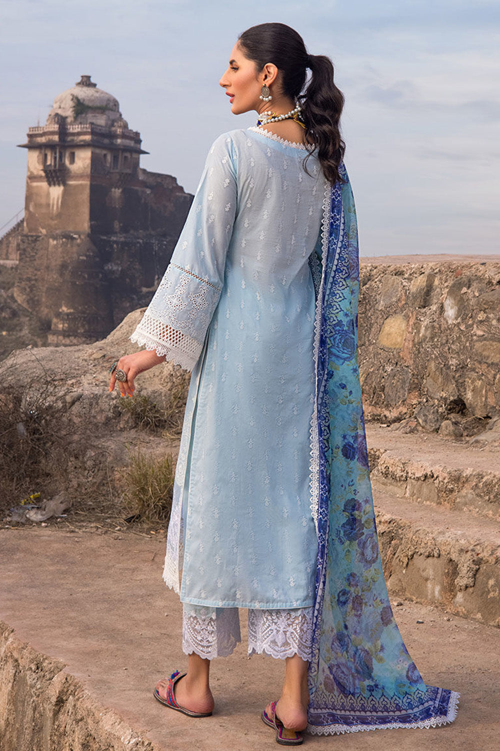 Zainab Chottani Luxury Chikankari Lawn Collection 2022 - AZAL 1-B - TC-71 - House Of Hania