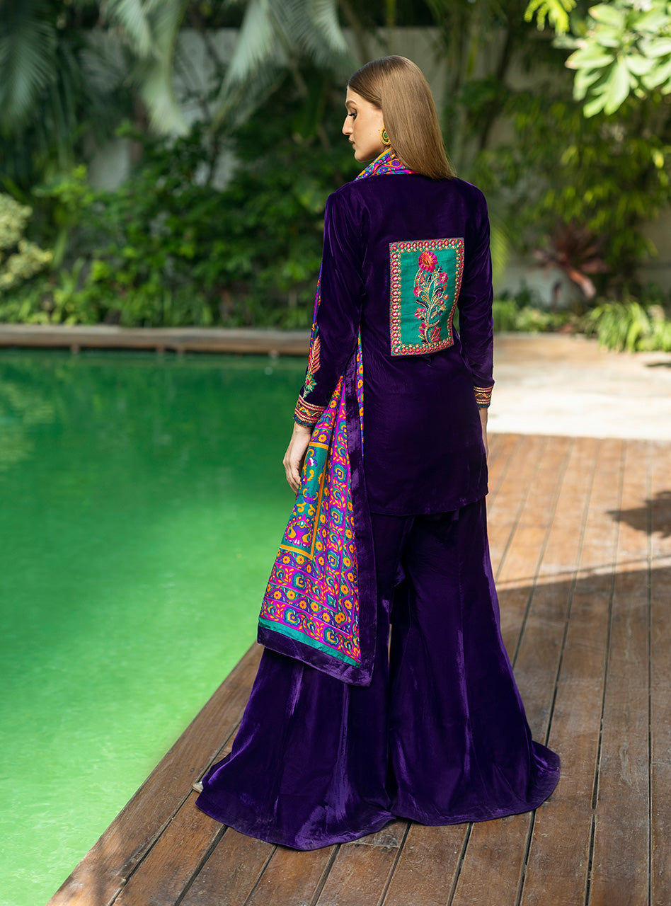 Zainab Chottani | Makhmal Luxe Pret | Habibeh - House Of Hania