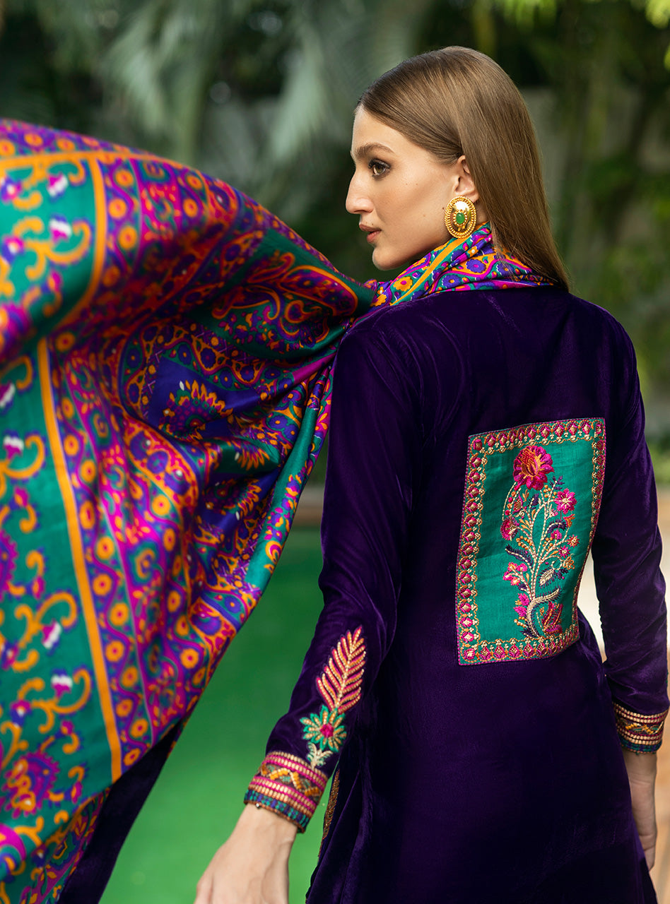 Zainab Chottani | Makhmal Luxe Pret | Habibeh - House Of Hania