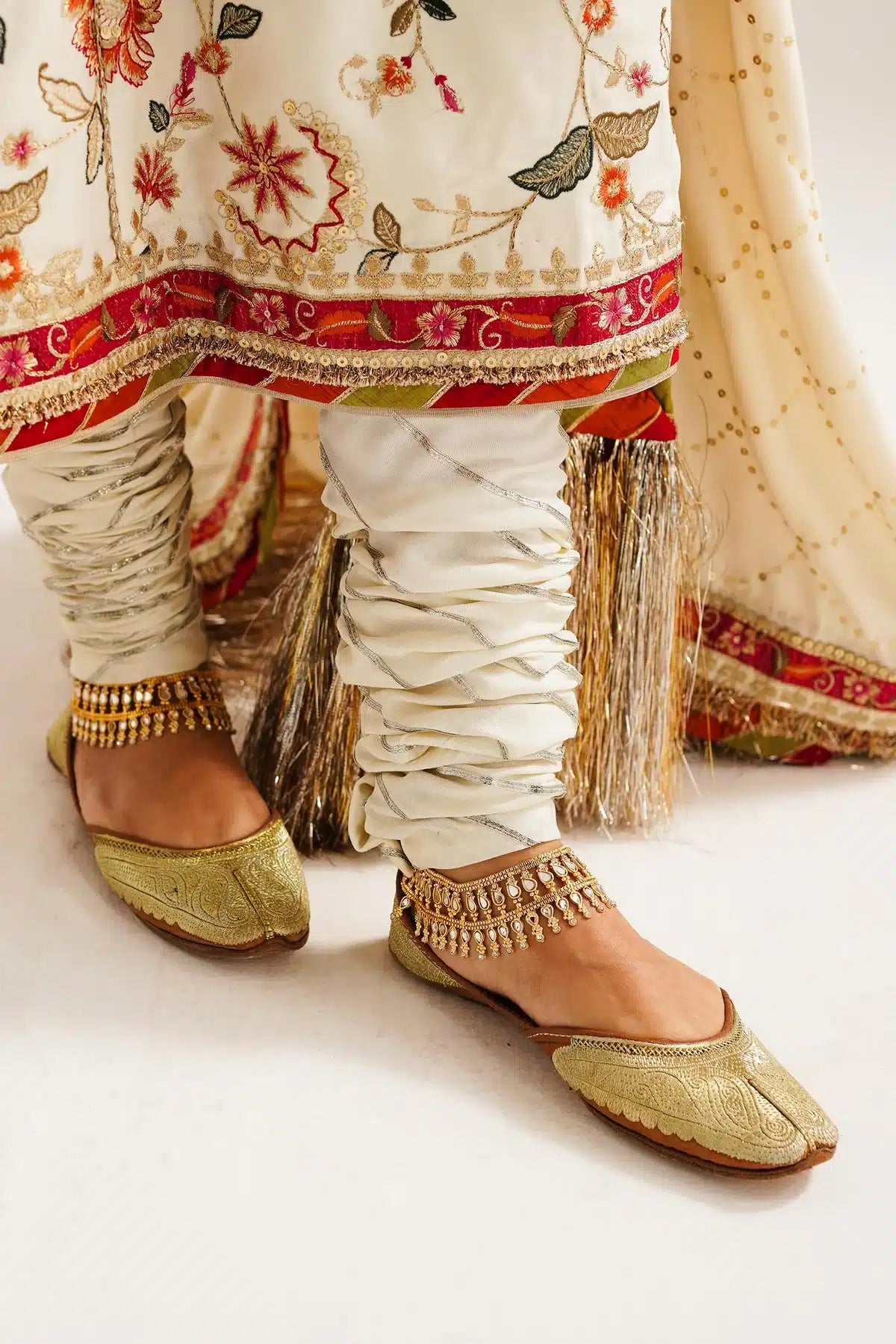Zara ShahJahan | Winter Shawl 23 | - House Of Hania