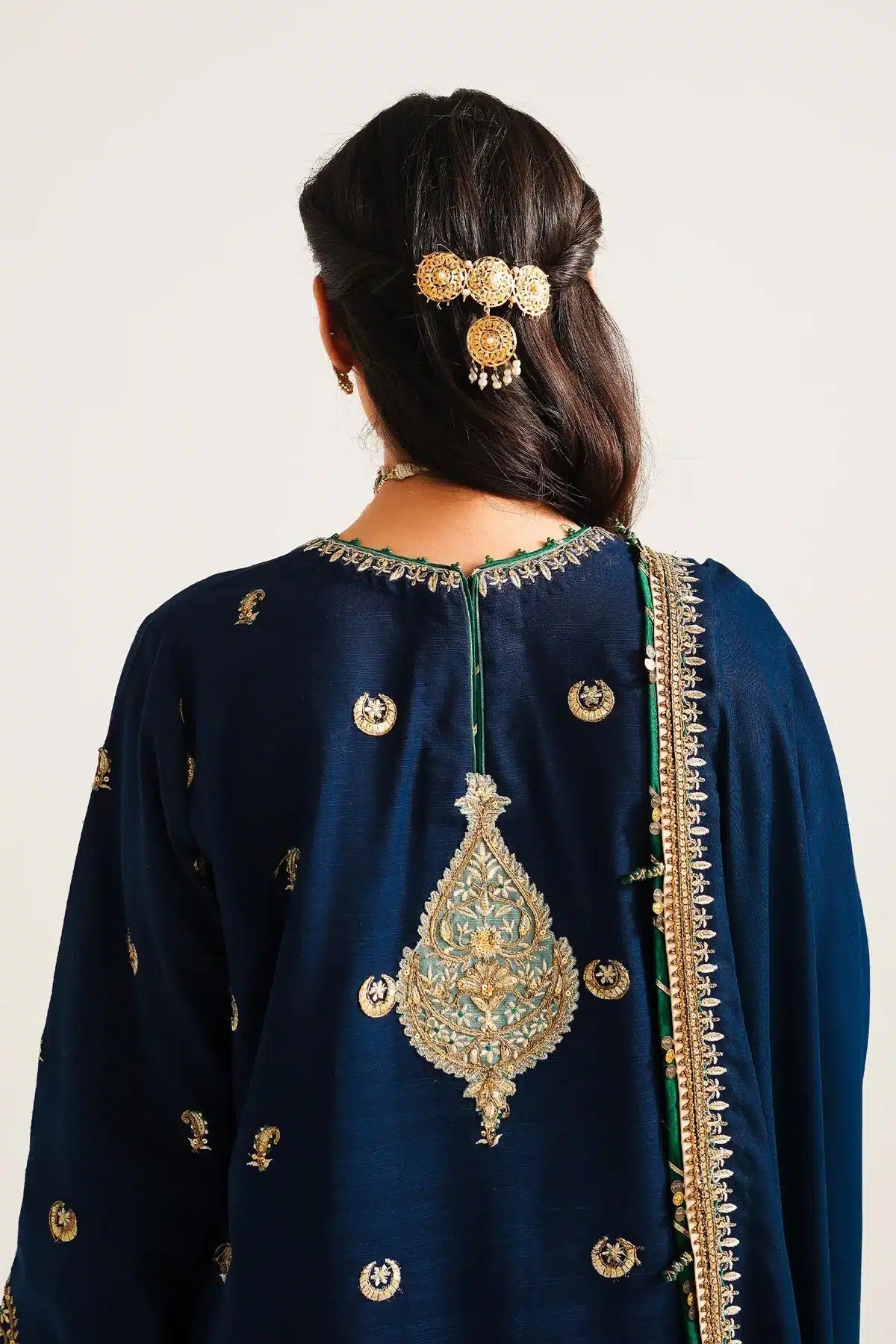 Zara ShahJahan | Winter Shawl 23 | WS23-D1 - House Of Hania