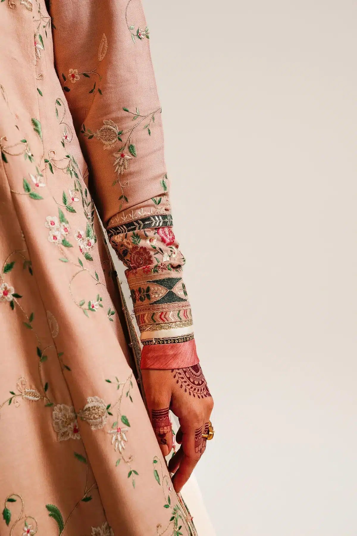 Zara ShahJahan | Winter Shawl 23 | WS23-D2 - House Of Hania