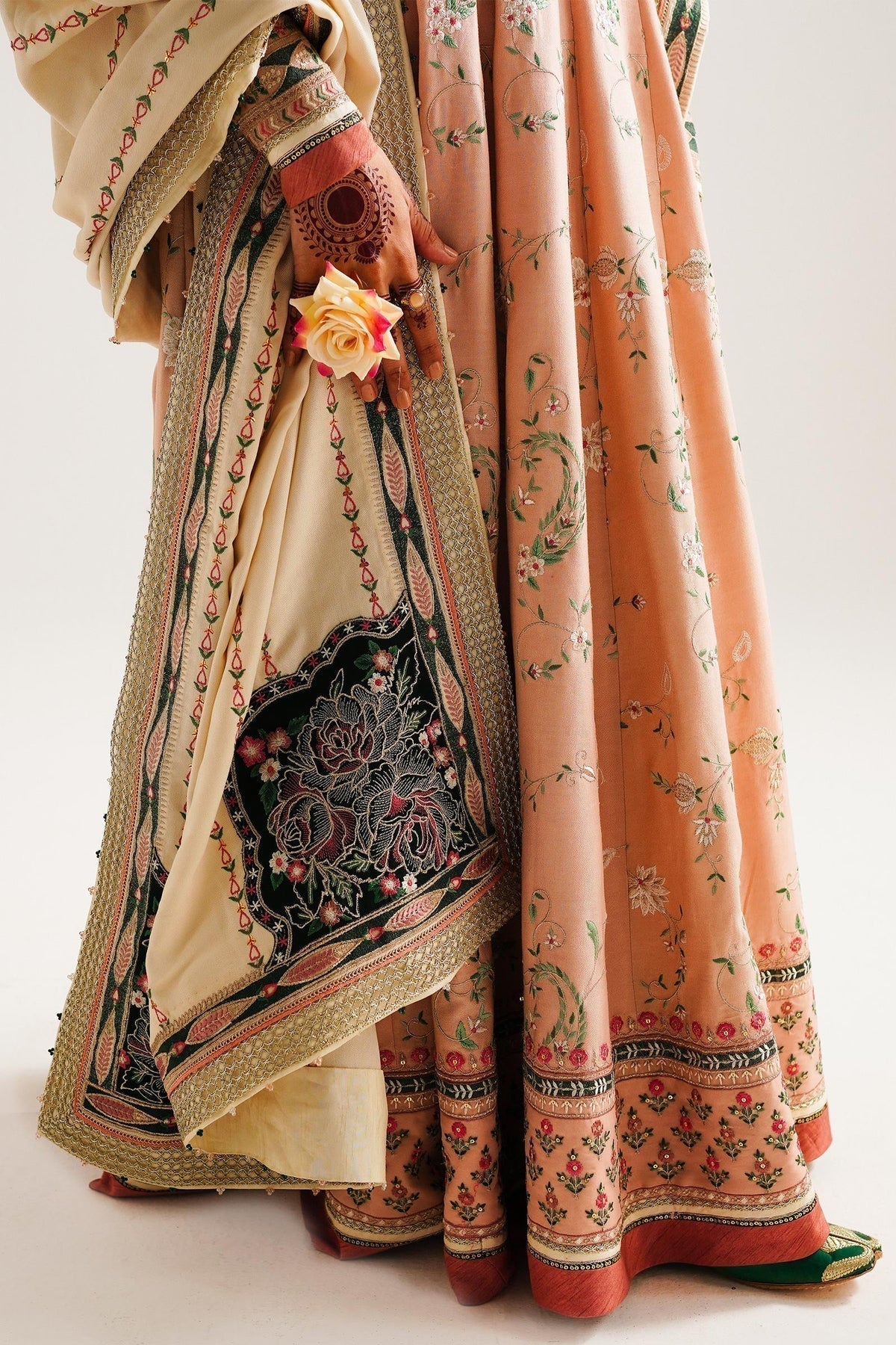 Zara ShahJahan | Winter Shawl 23 | WS23-D2 - House Of Hania