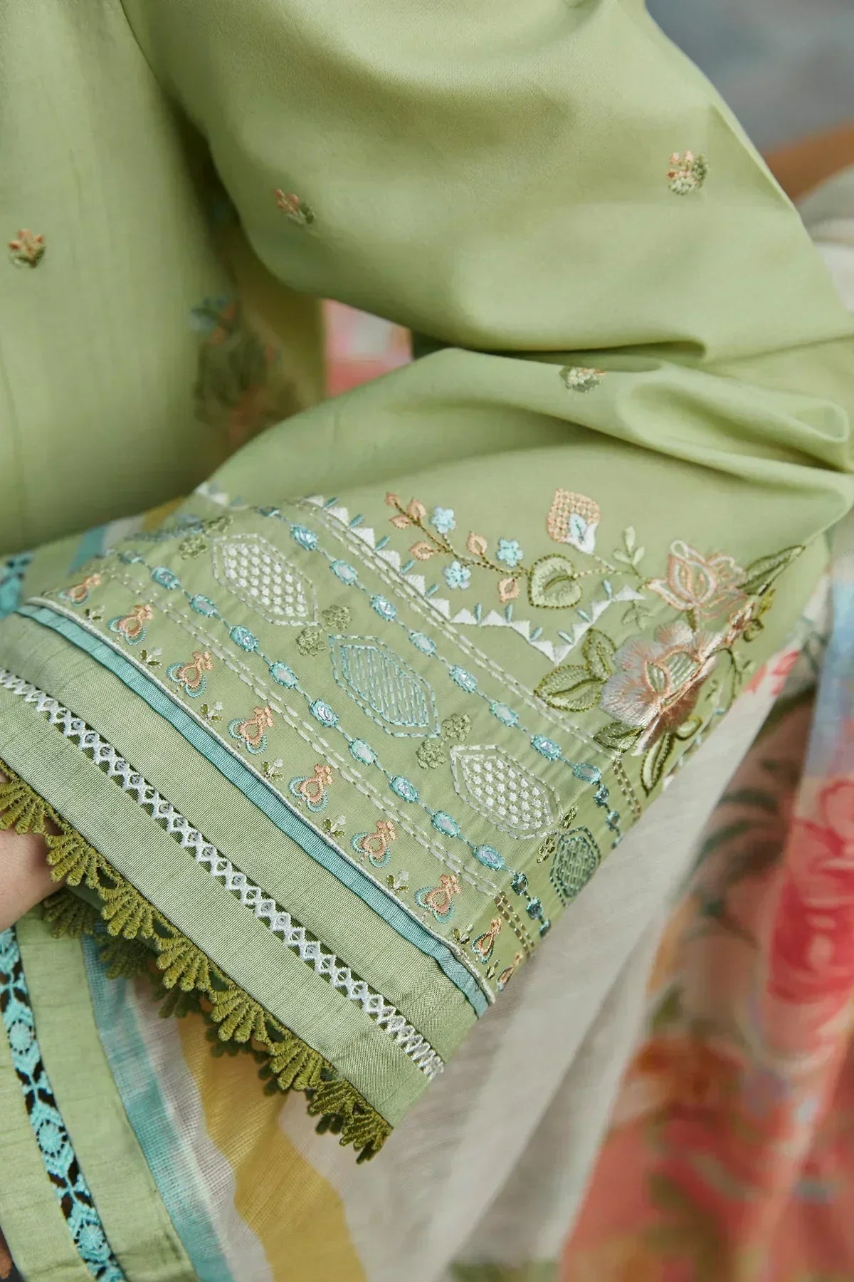 Zara Shahjahan | Coco Lawn 24 | LAYLA-5B - House Of Hania