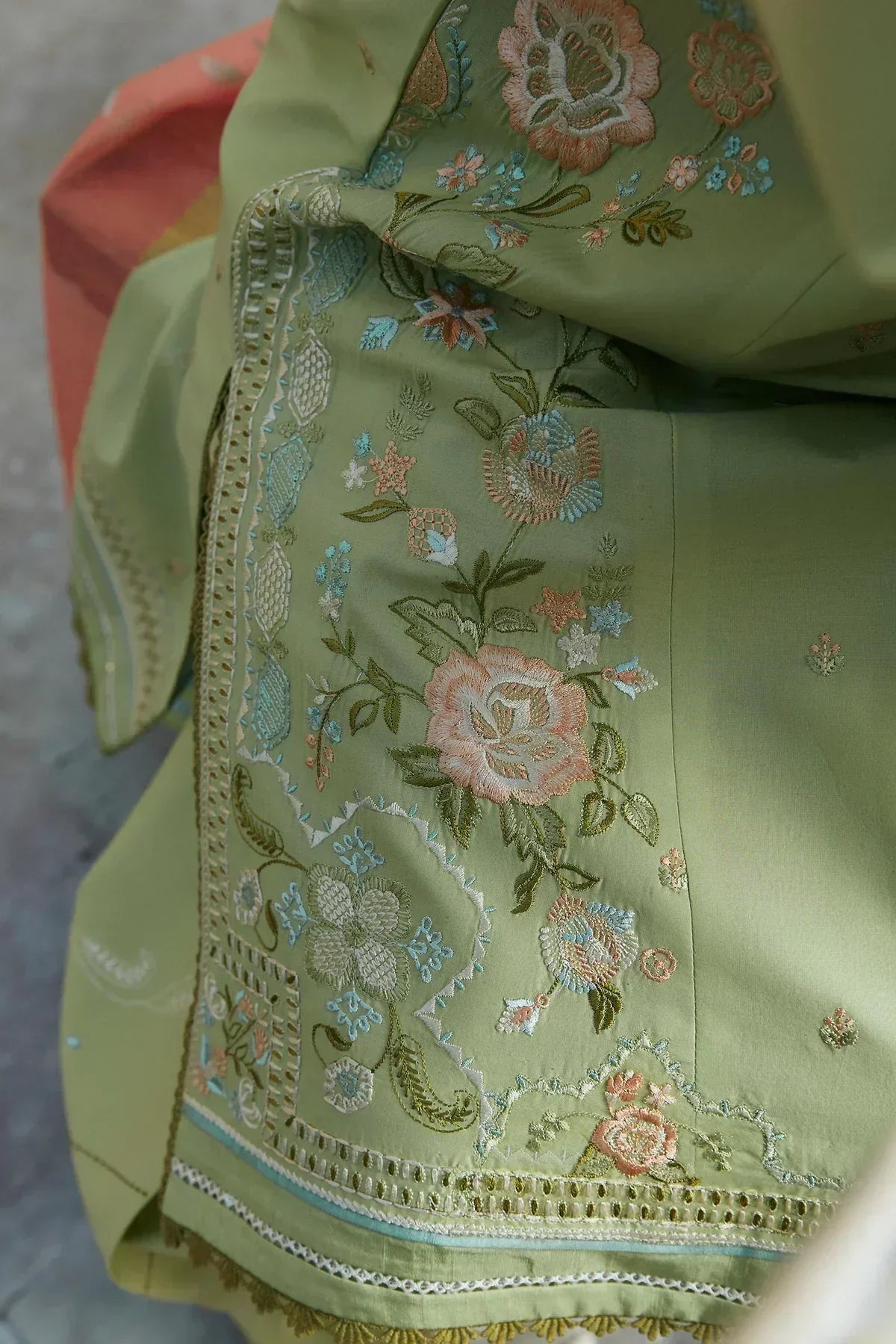 Zara Shahjahan | Coco Lawn 24 | LAYLA-5B - House Of Hania