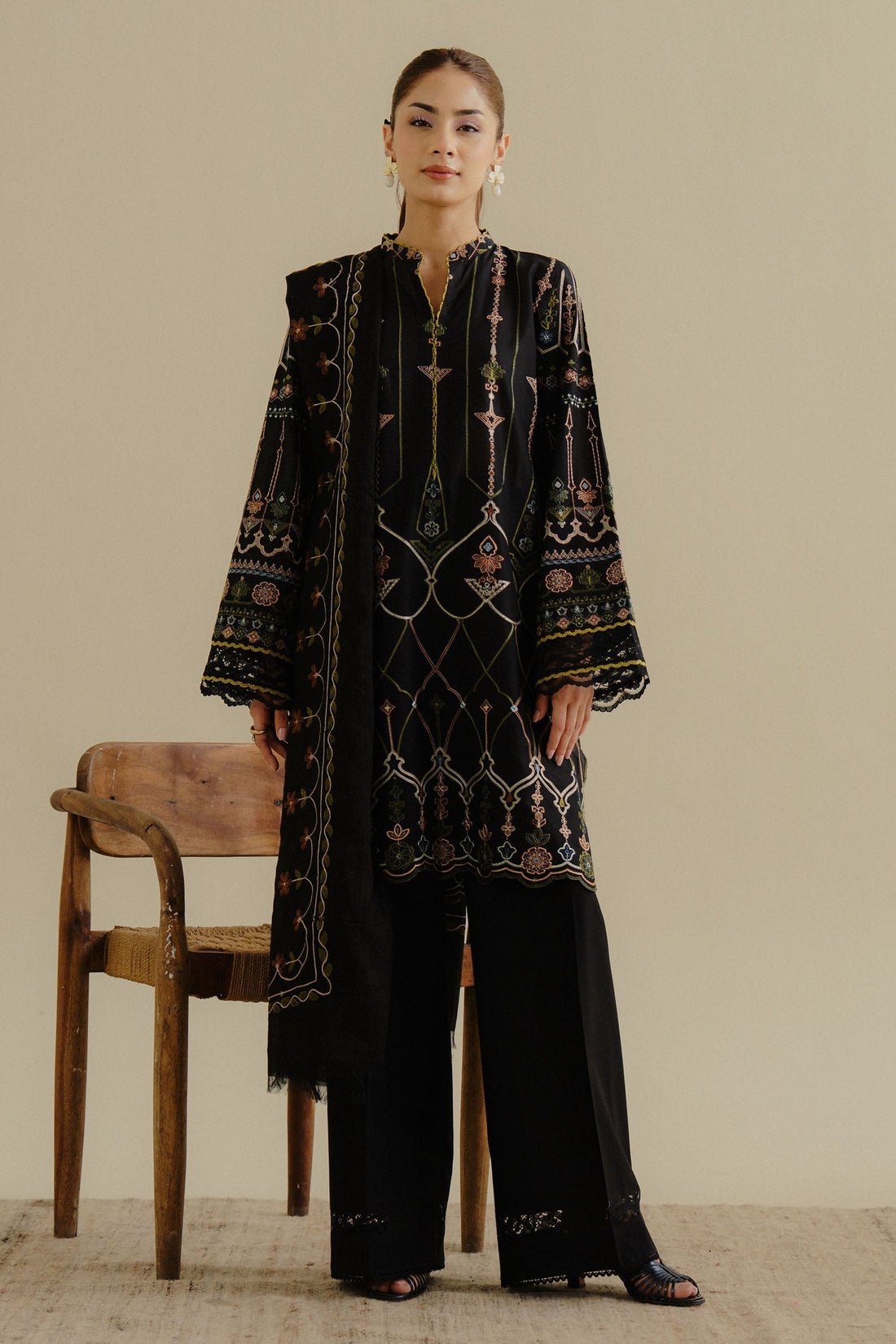 Zara Shahjahan | Coco Lawn 25 | Iris-2A - House Of Hania