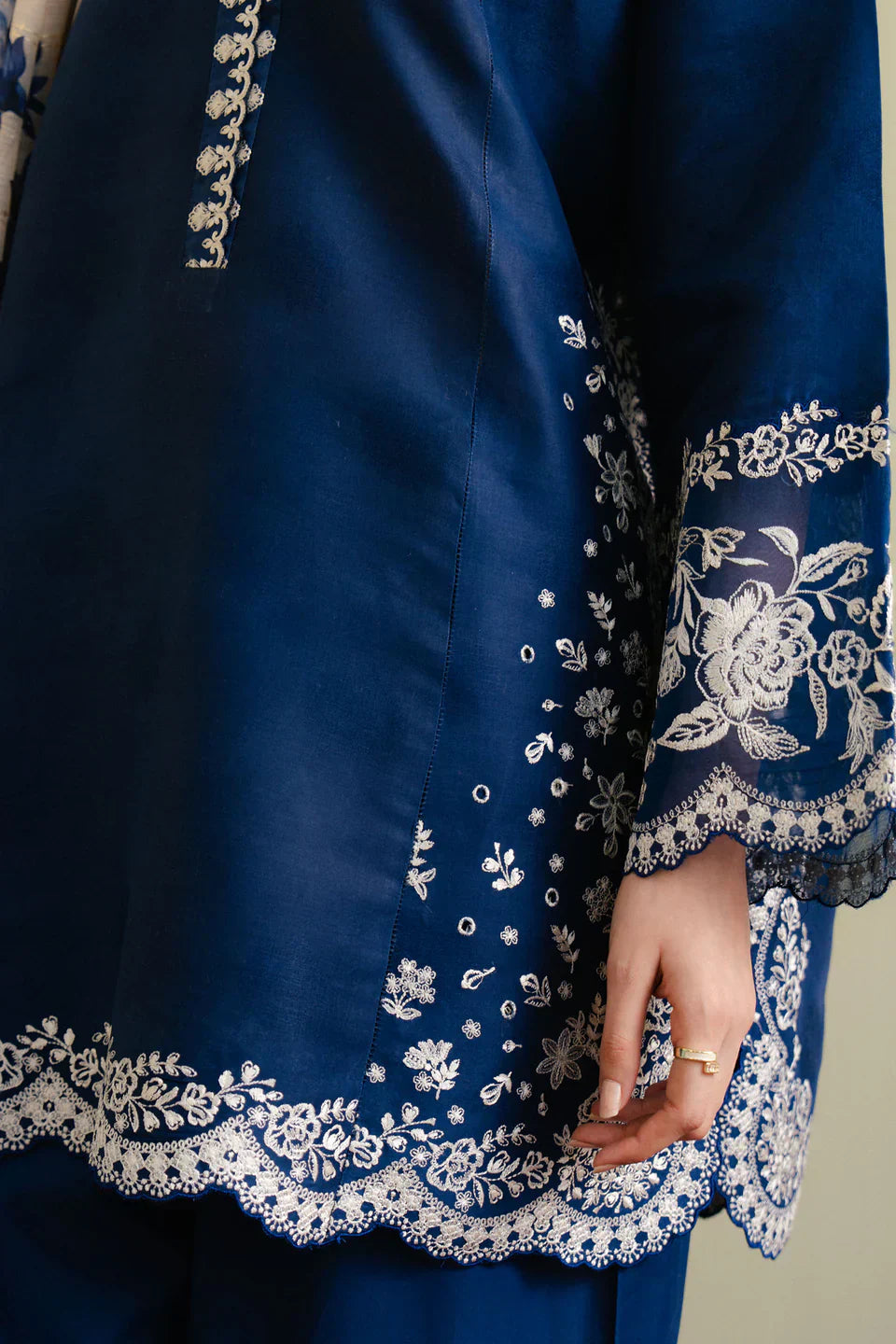 Zara Shahjahan | Coco Lawn 25 | MEADOW-8B - House Of Hania