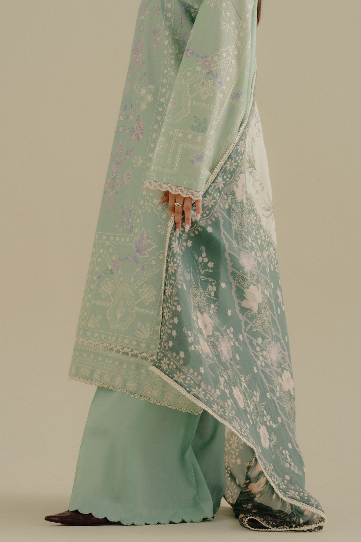 Zara Shahjahan | Coco Lawn 25 | Nyssa-10A - House Of Hania