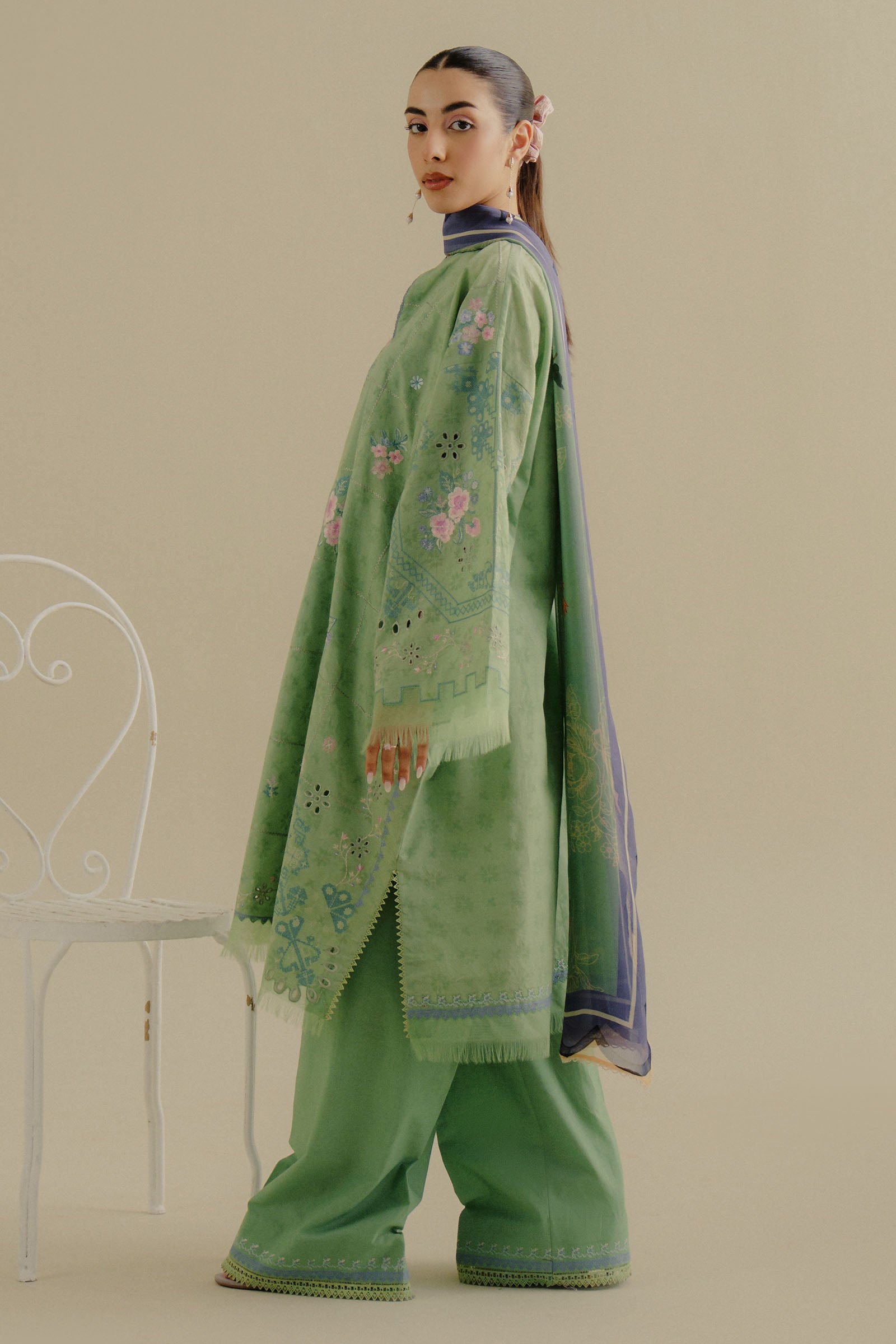 Zara Shahjahan | Coco Lawn 25 | Sufa-5A - House Of Hania