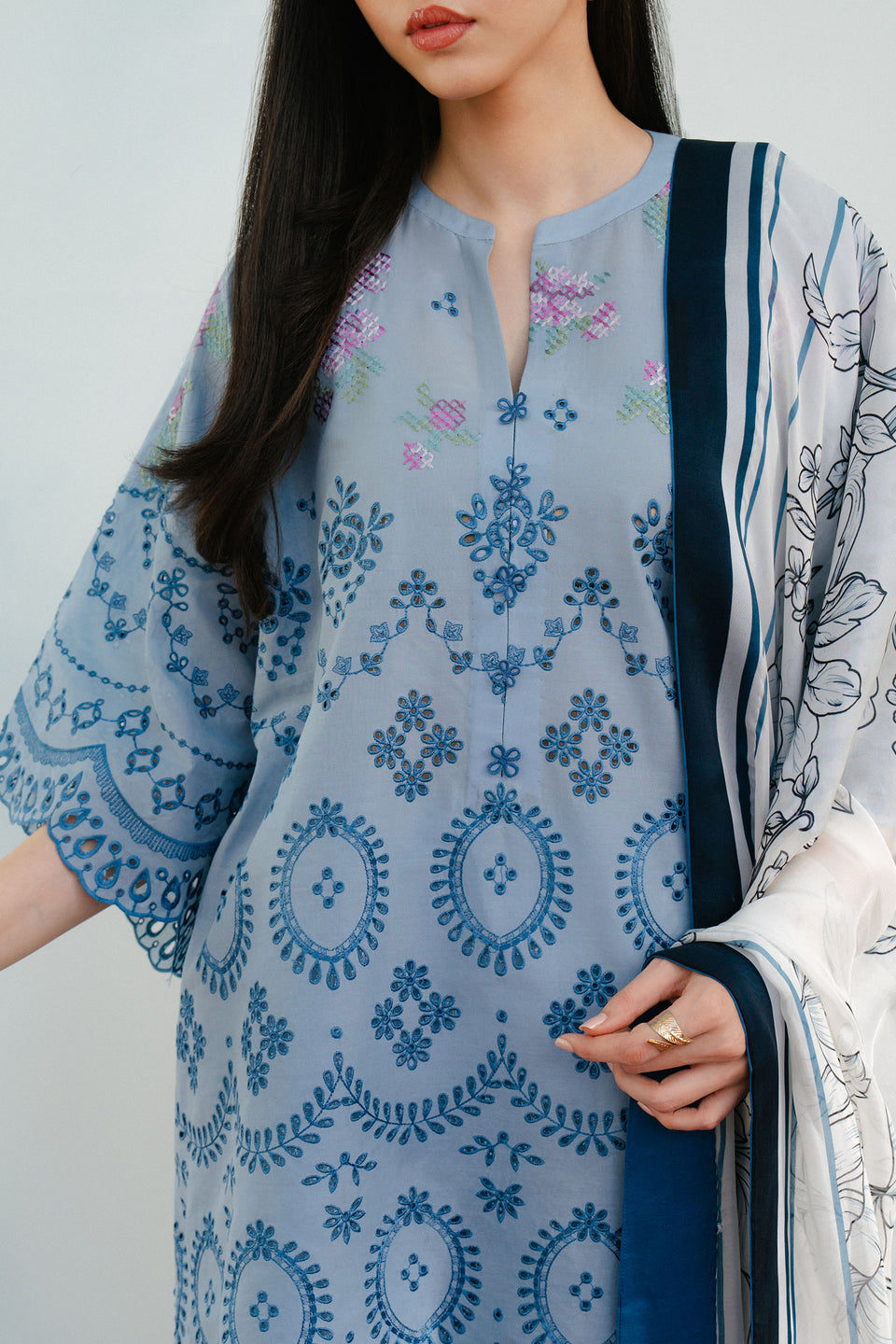 Zara Shahjahan | Coco Lawn 25 | VALI-6B - House Of Hania