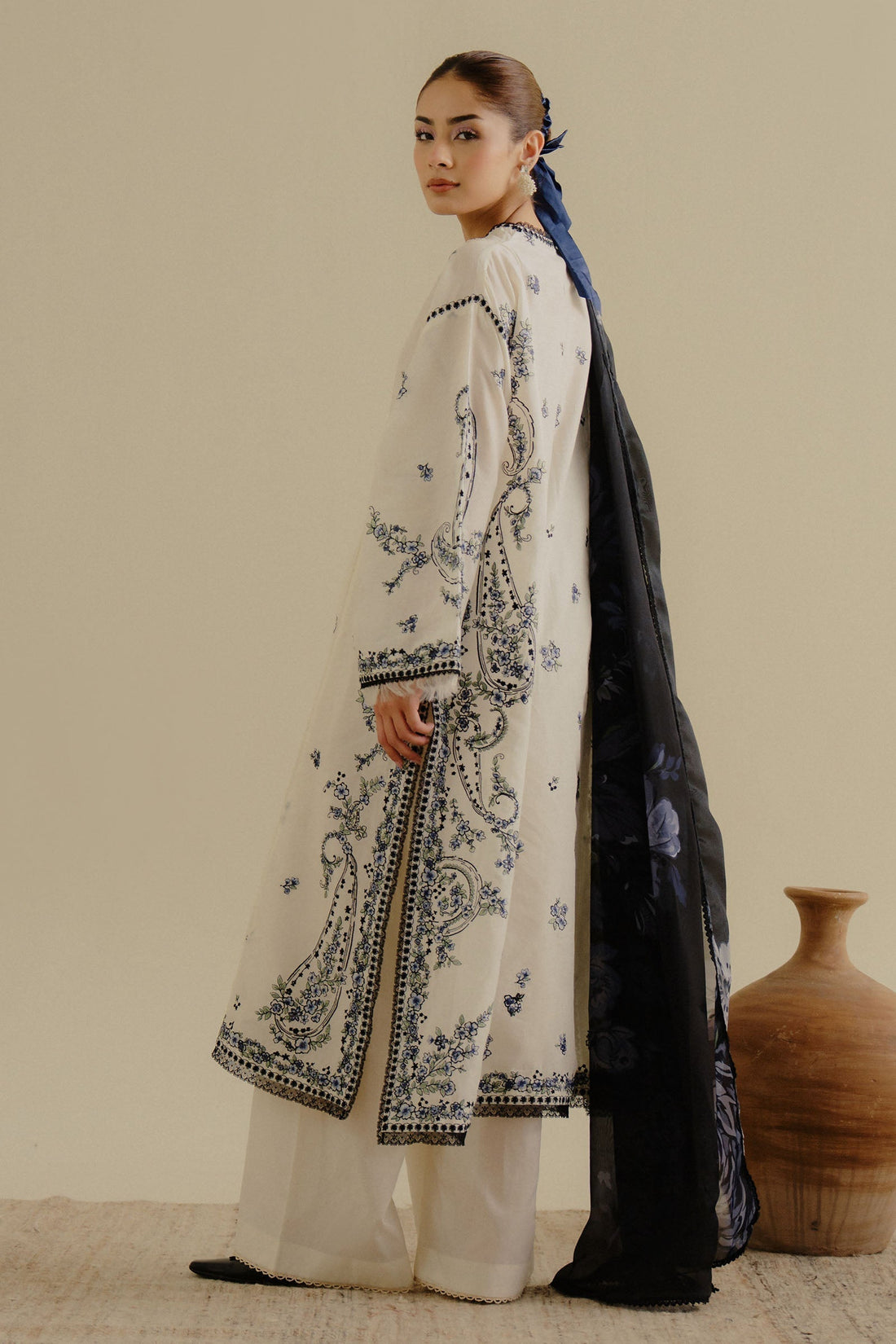 Zara Shahjahan | Coco Lawn 25 | Yana-4A - House Of Hania