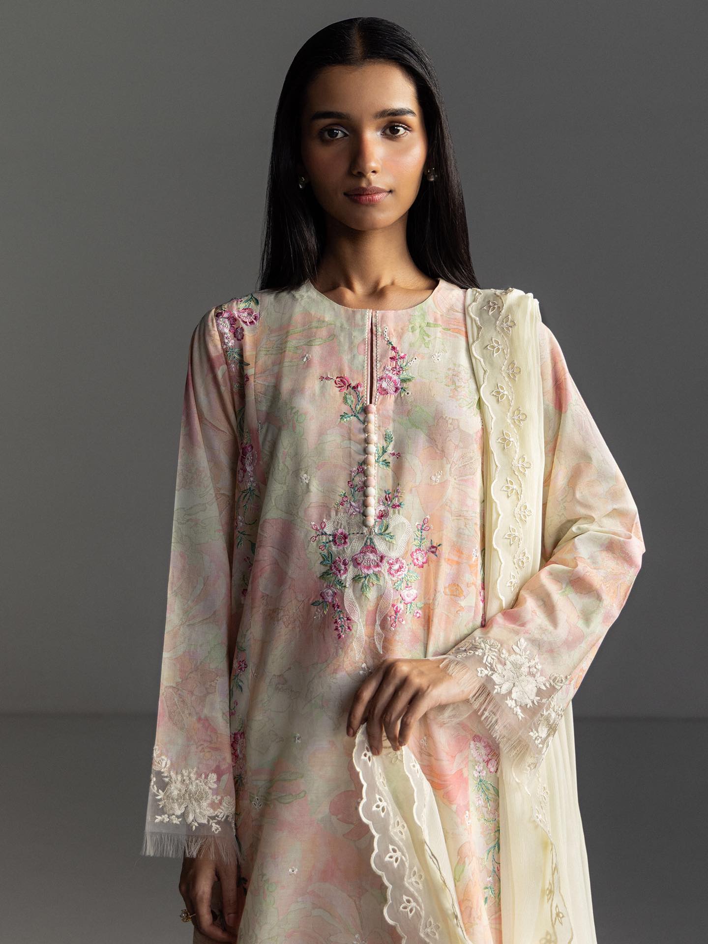Zara Shahjahan | Coco Lawn 26 | Aira-6B - House Of Hania