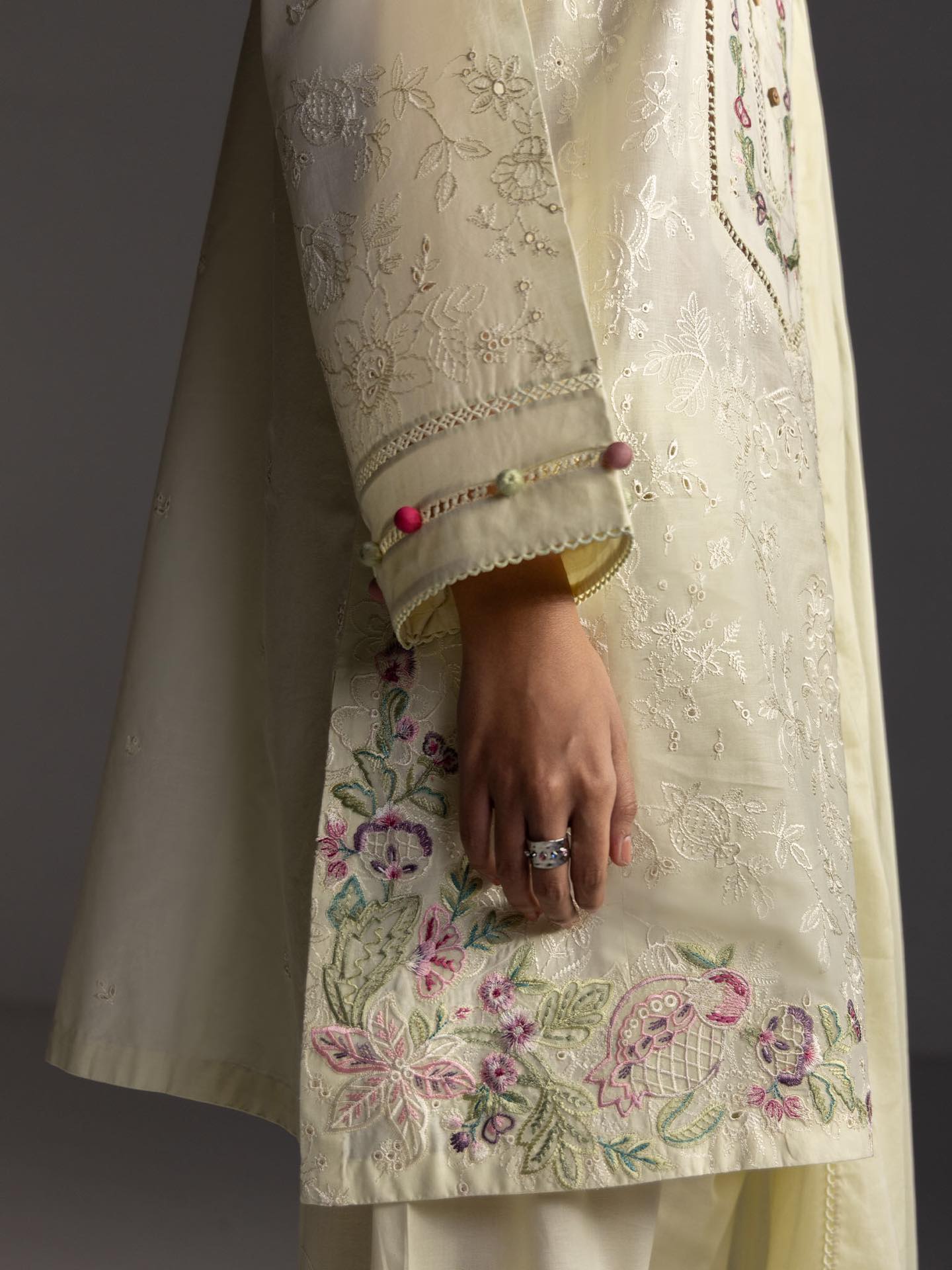 Zara Shahjahan | Coco Lawn 26 | Liora-8B - House Of Hania