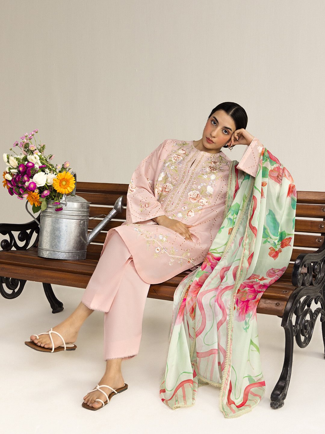 Zara Shahjahan | Coco Lawn 26 | Lune-2B - House Of Hania