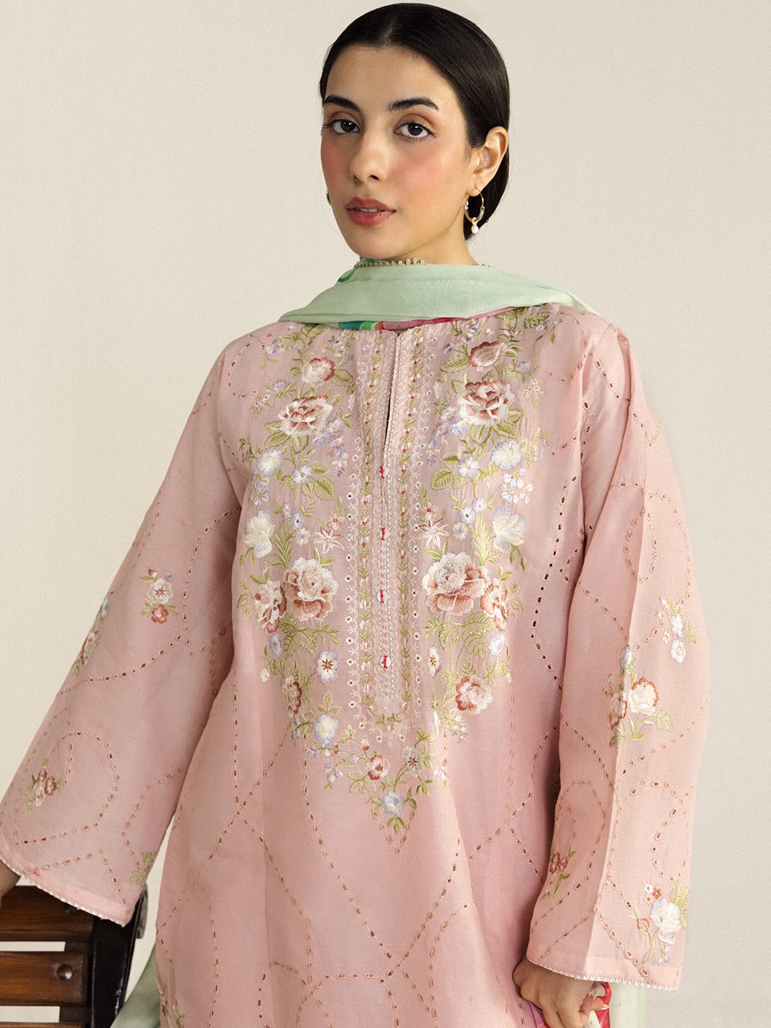 Zara Shahjahan | Coco Lawn 26 | Lune-2B - House Of Hania