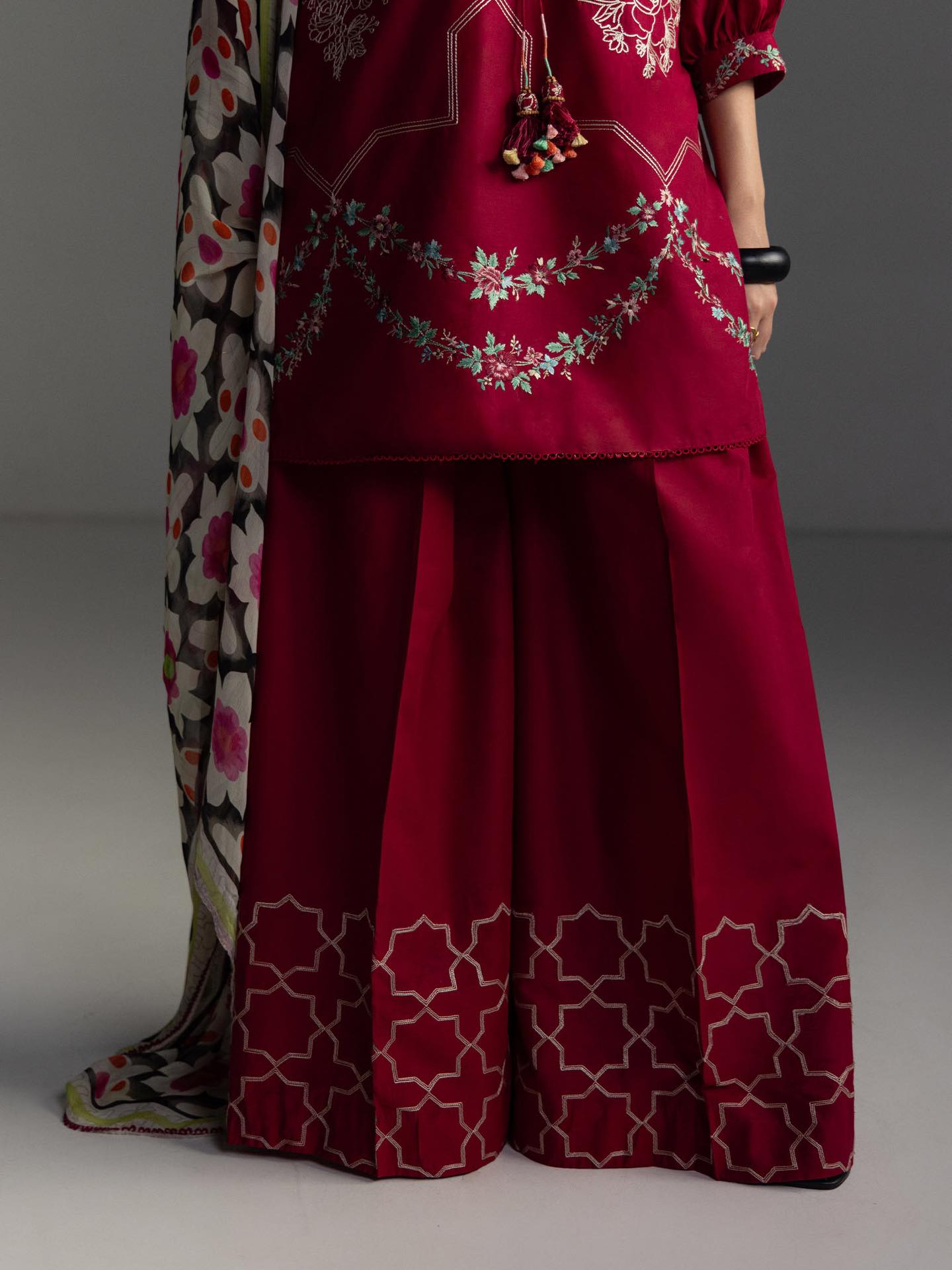 Zara Shahjahan | Coco Lawn 26 | Rivae-1B - House Of Hania