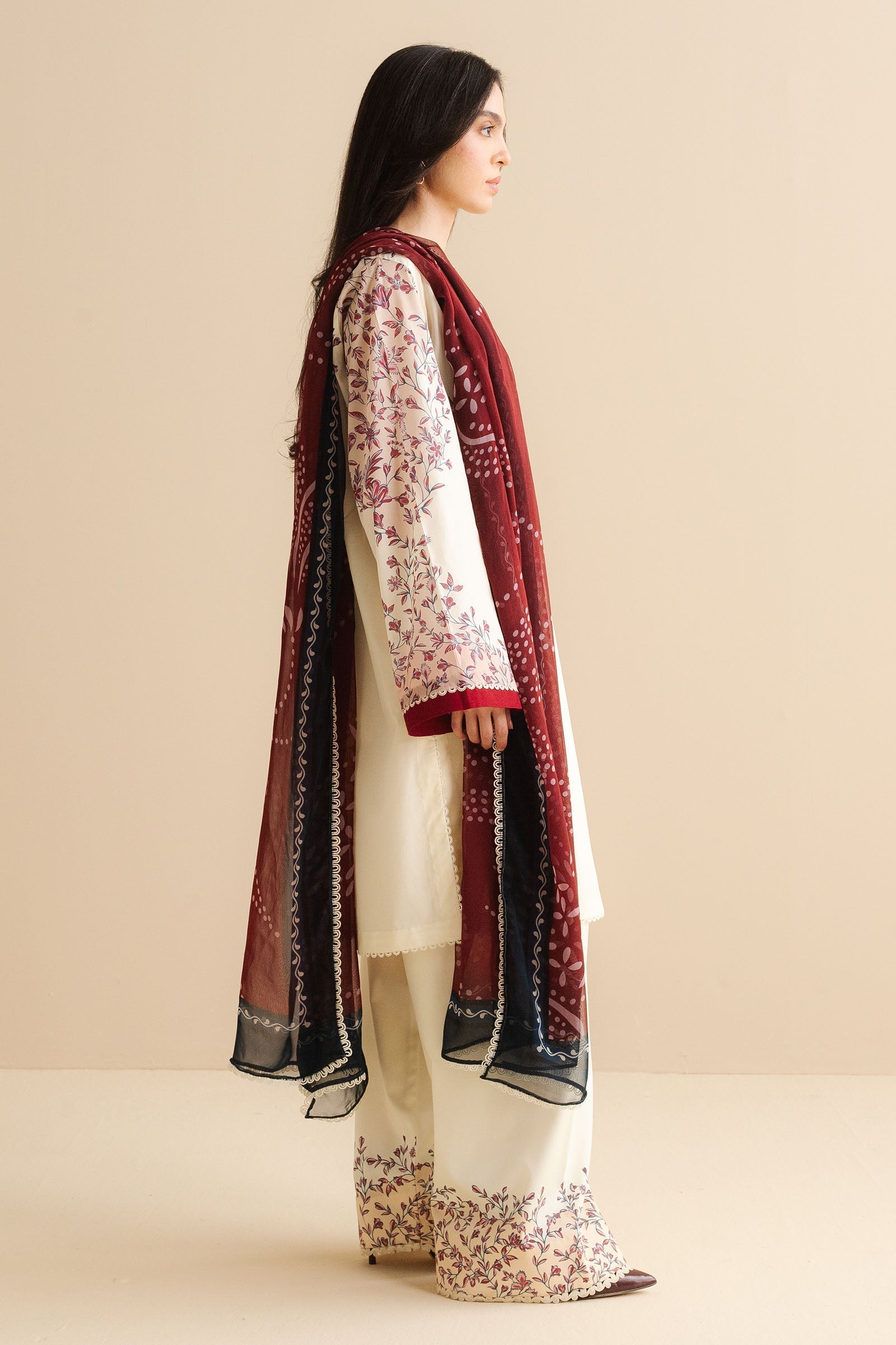 Zara Shahjahan | Coco Prints | Nisa-4B - House Of Hania