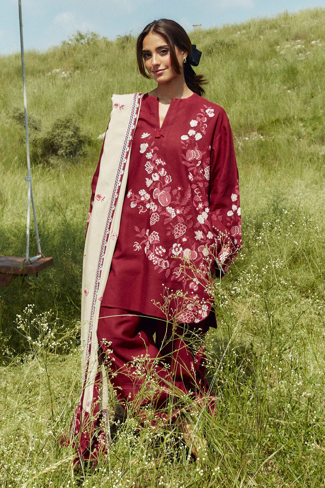 Zara Shahjahan | Coco Winter 24 | Onyx-7A - House Of Hania